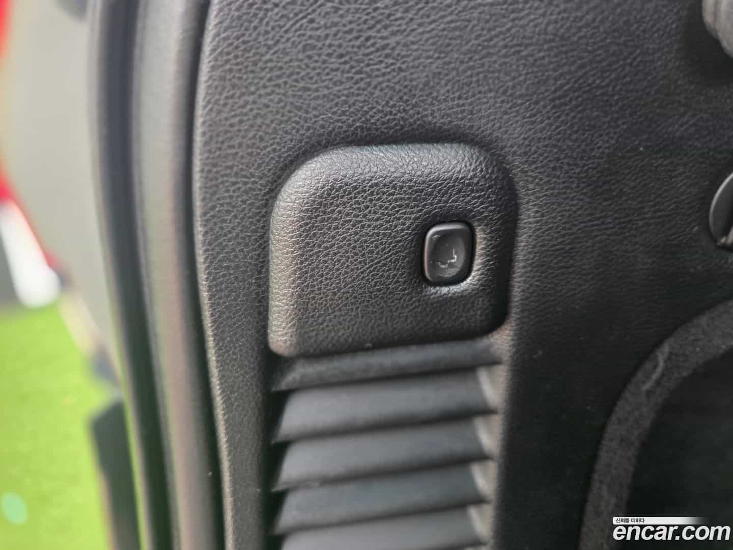 Cherokee Jeep 2018.6-OPTION-019