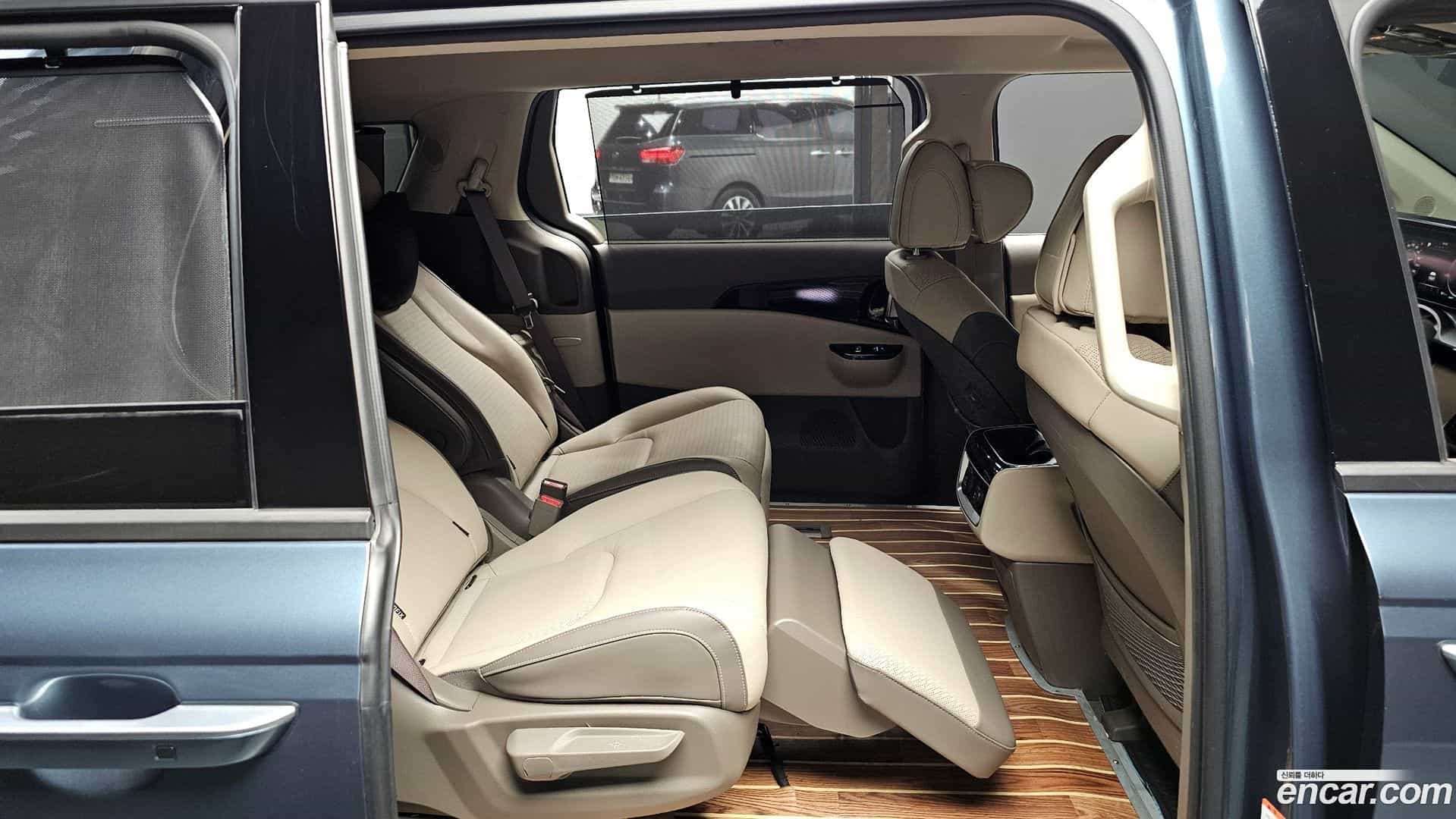 Canival Kia 2021.6-OPTION-015