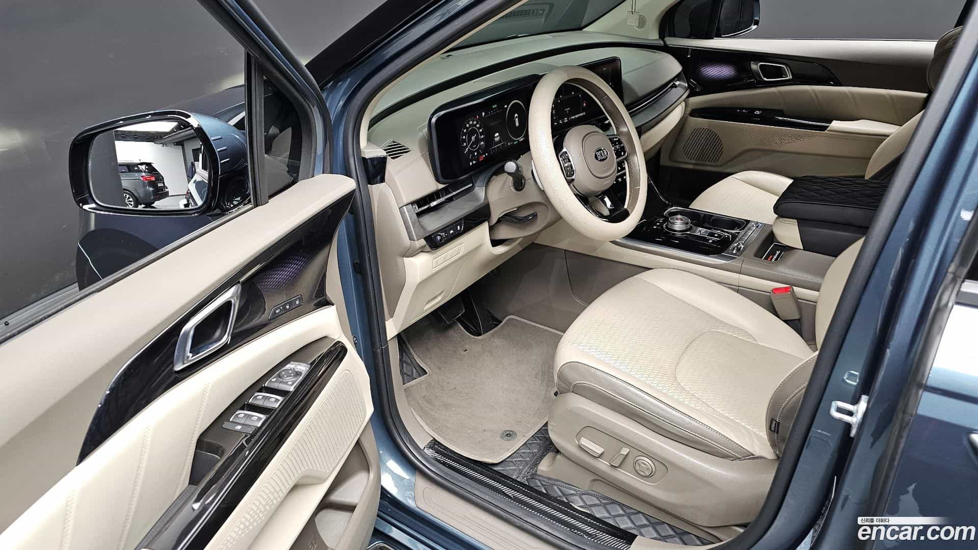 Canival Kia 2021.6-OPTION-016