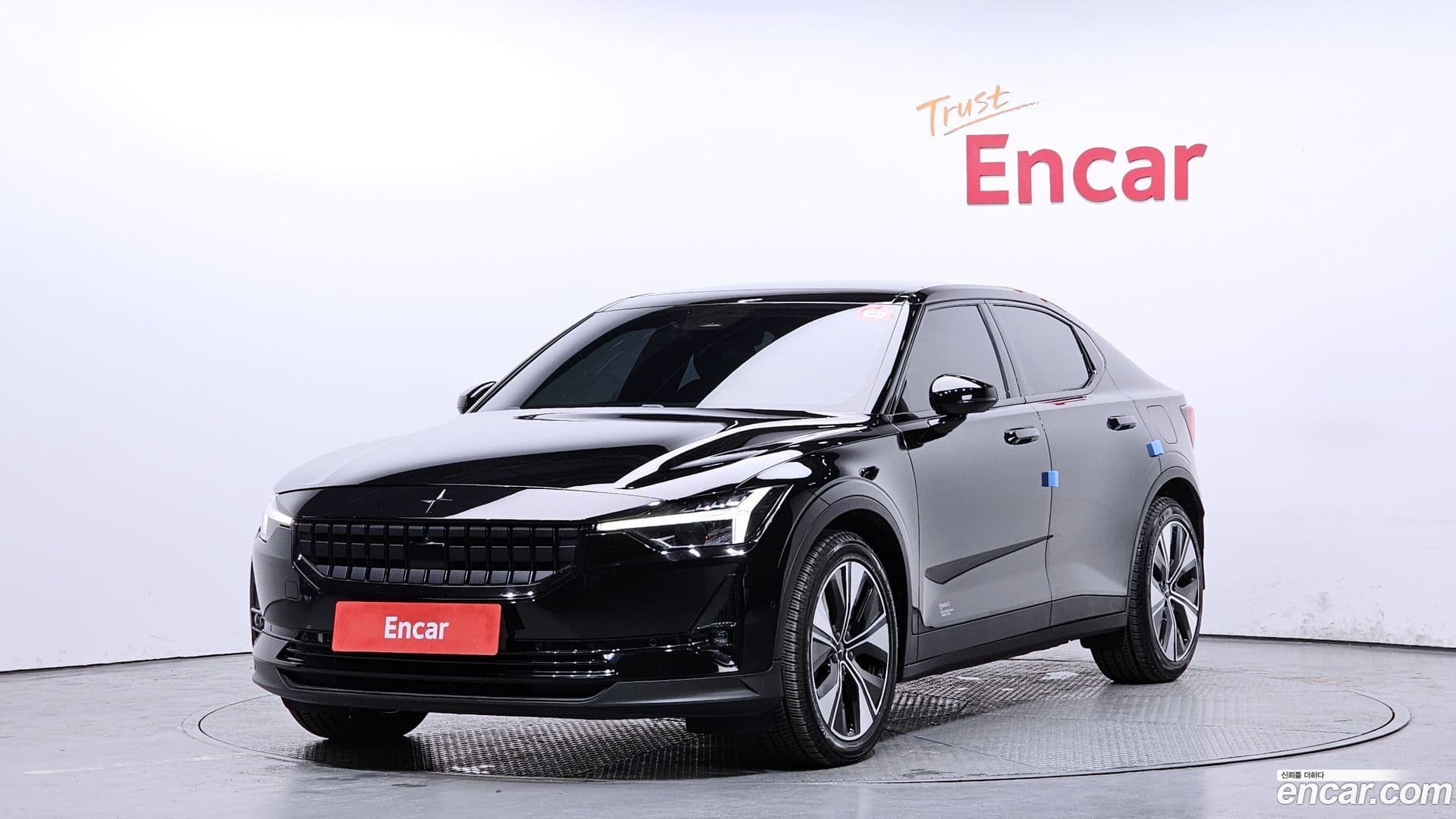 Main__Slider__Photo:Polestar 2 Polestar 2023.4-0