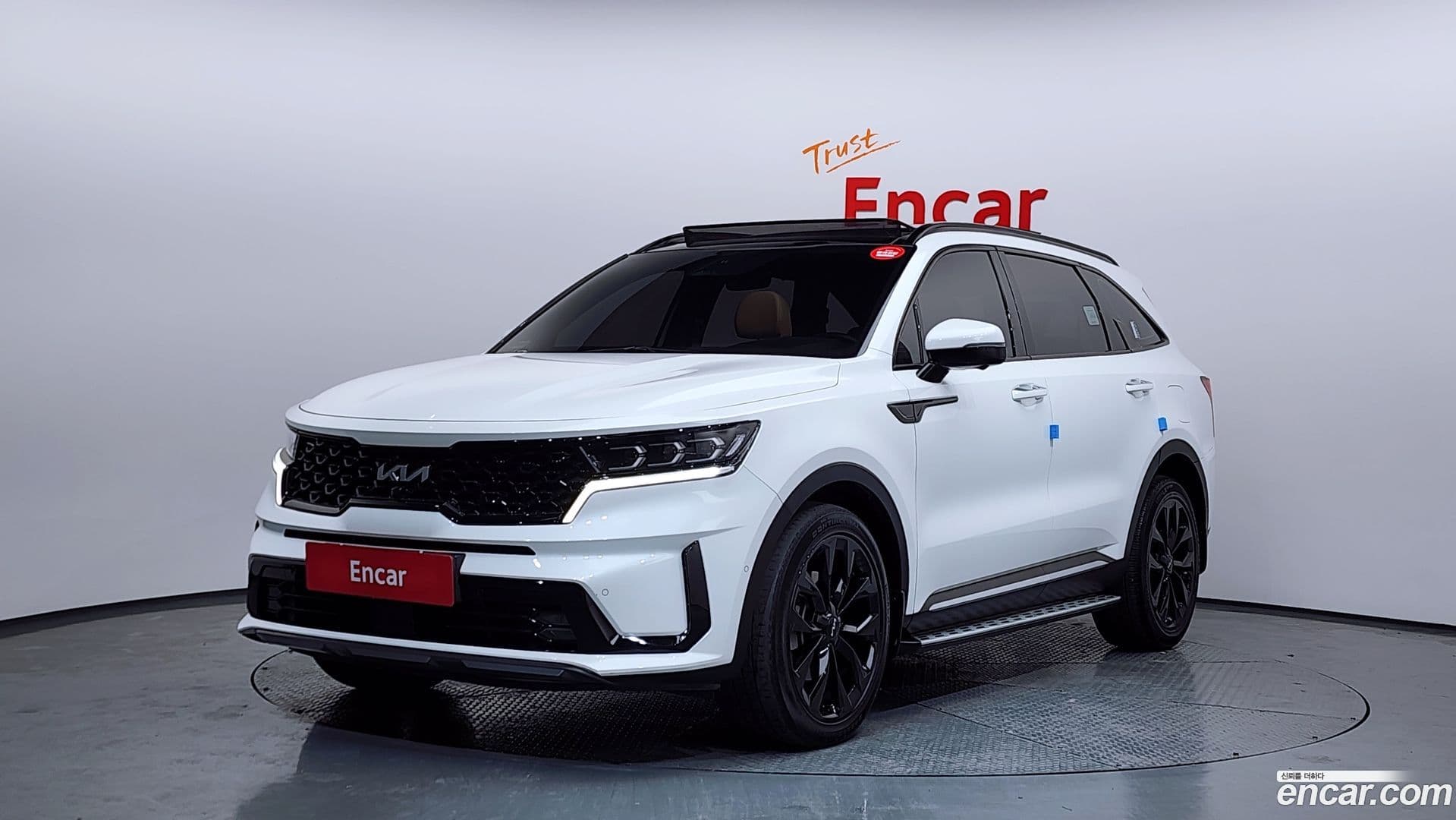 Main__Slider__Photo:Sorento Kia 2022.7-0