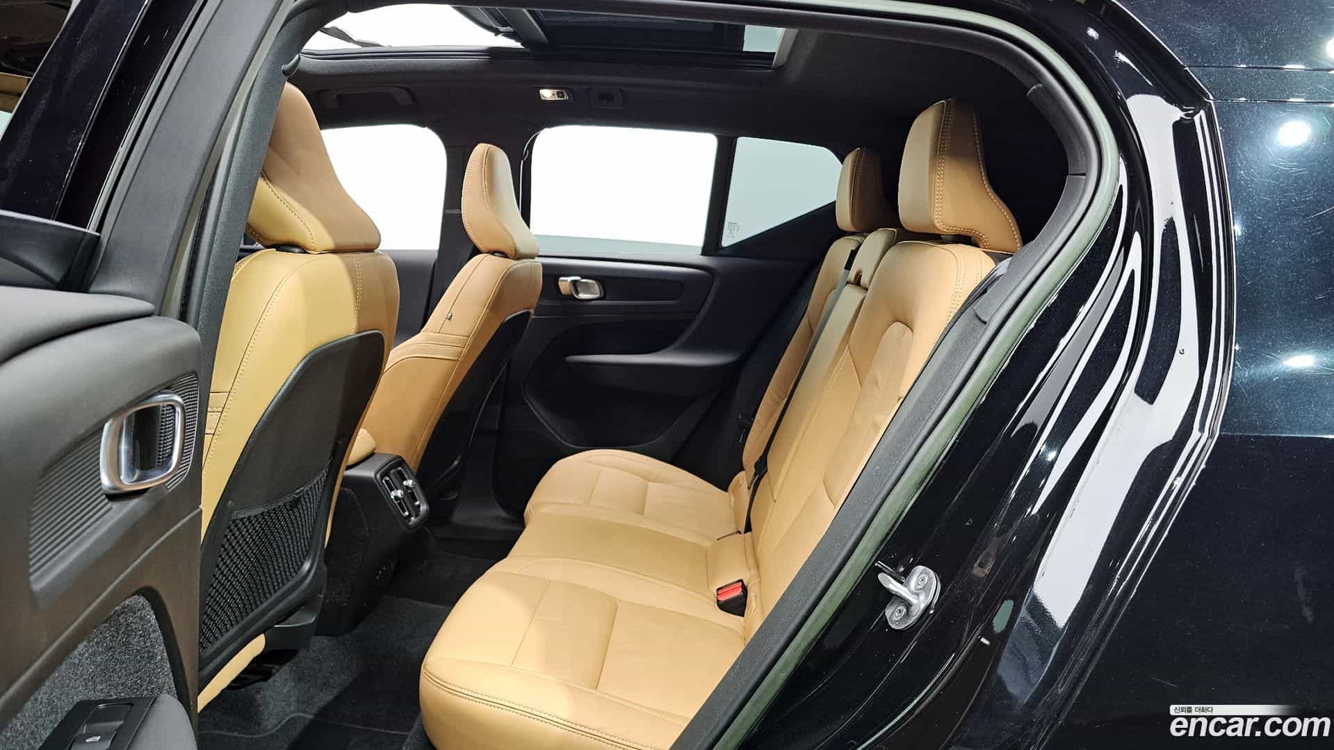 XC40 Volvo 2022.4-OPTION-016