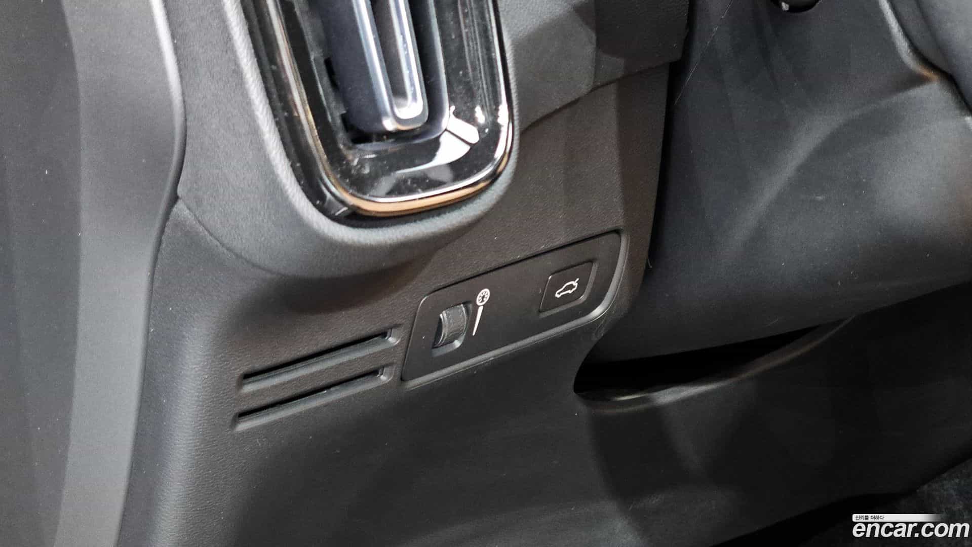 XC40 Volvo 2022.4-OPTION-018