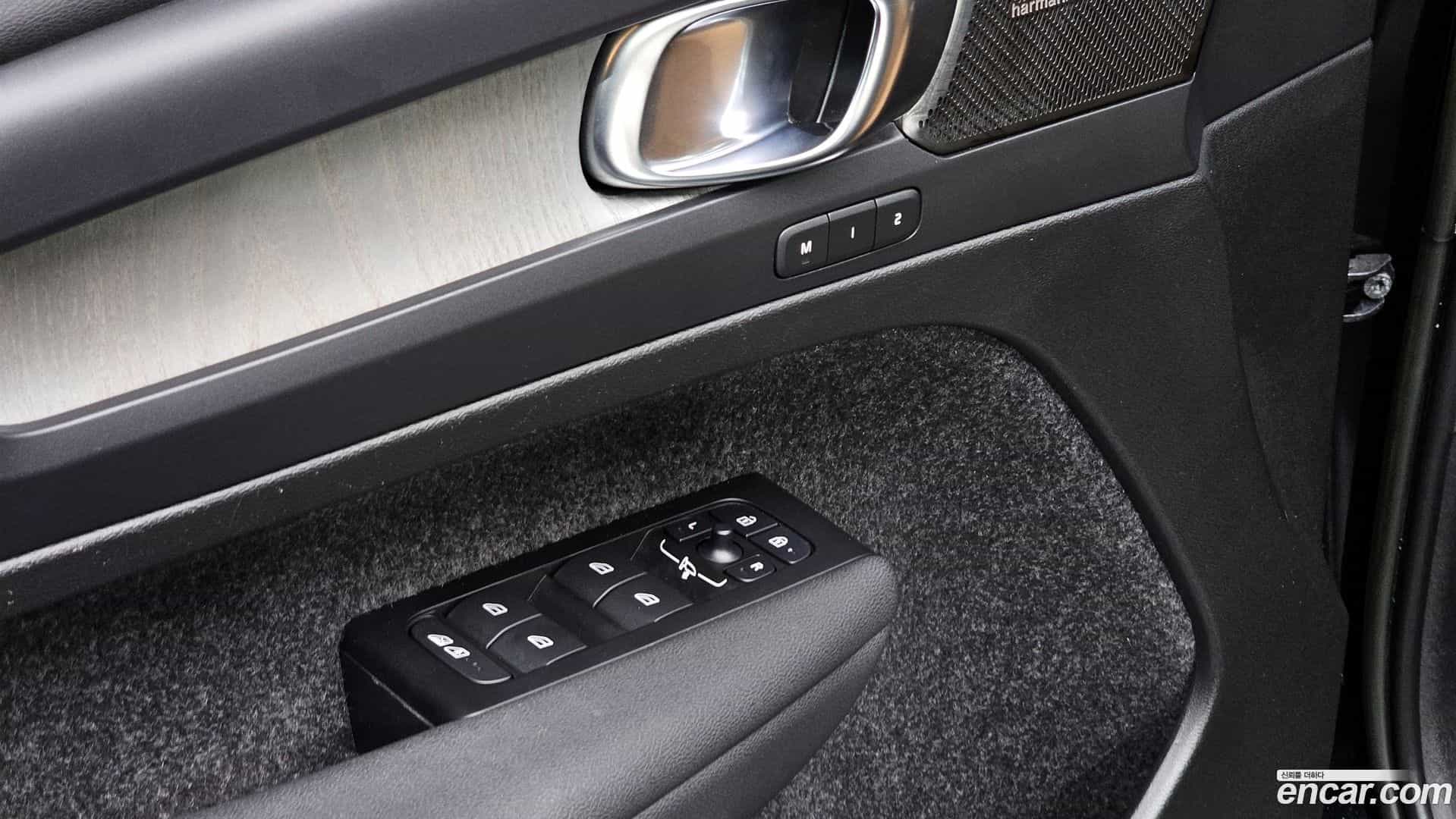 XC40 Volvo 2022.4-OPTION-021