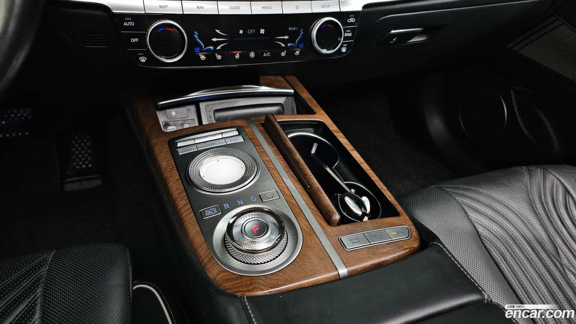 G80 Genesis 2020.10-INNER-009