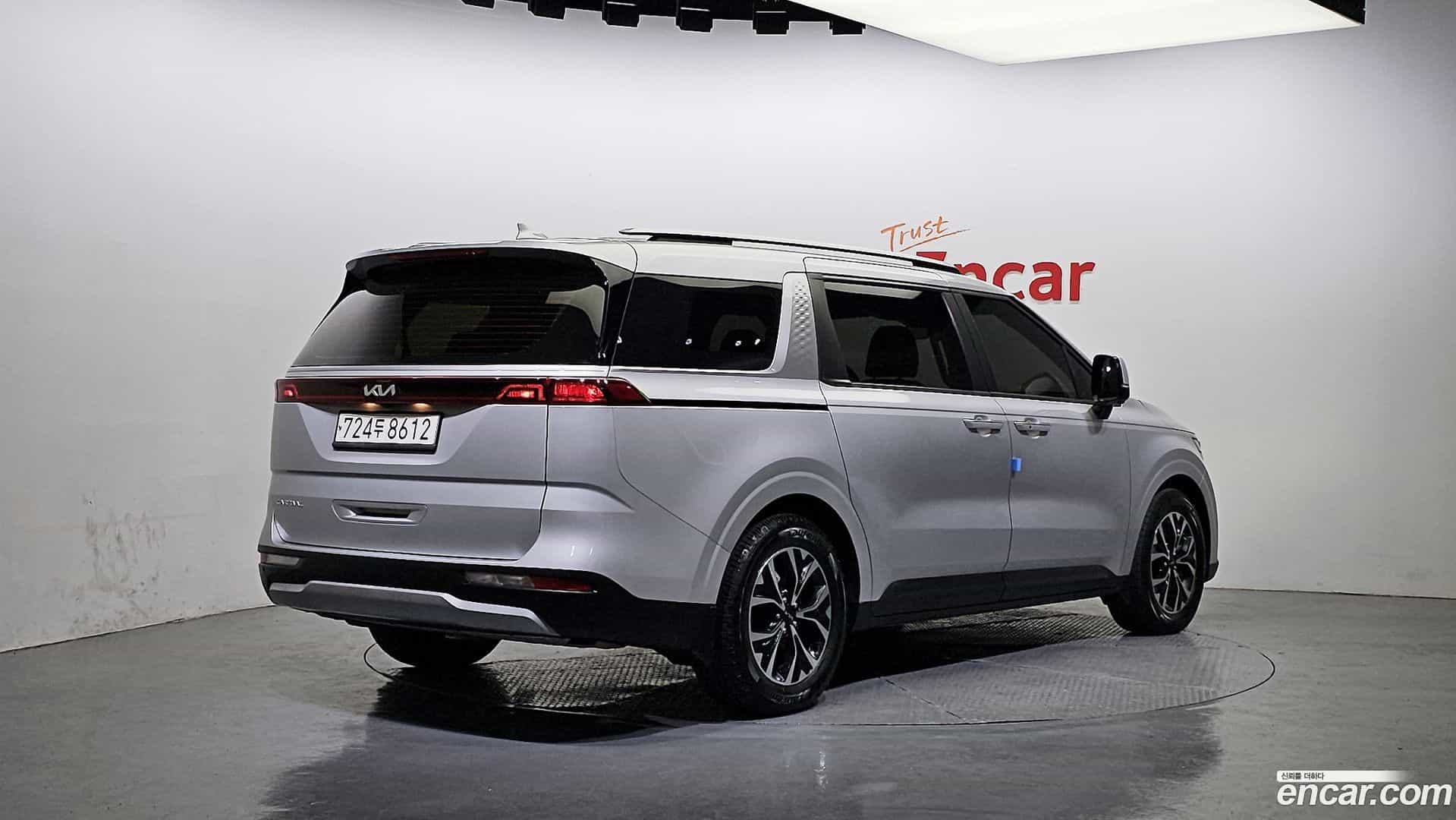 Canival Kia 2022.10-OUTER-002