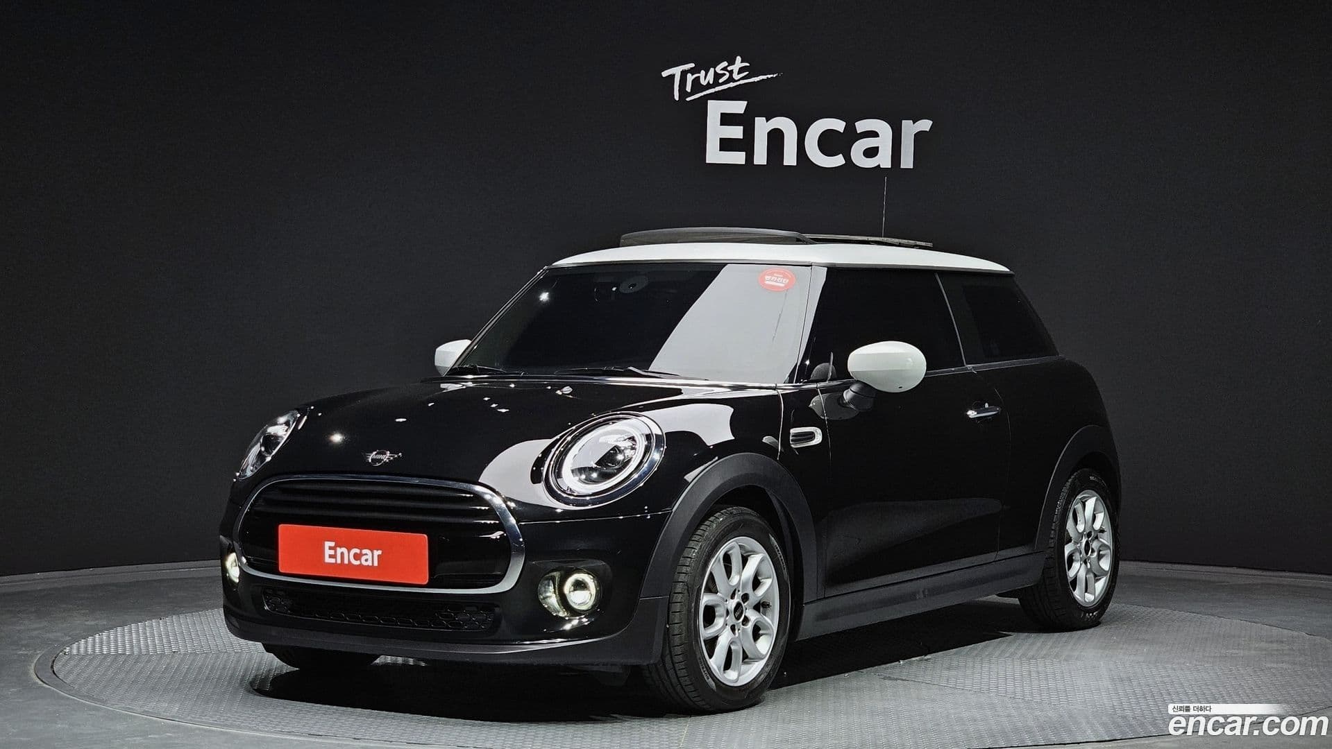 Main__Slider__Photo:Cooper Mini 2021.3-0