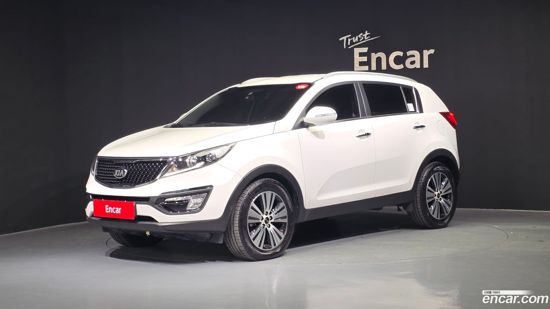 Main__Slider__Photo:Sportage Kia 2015.3-0