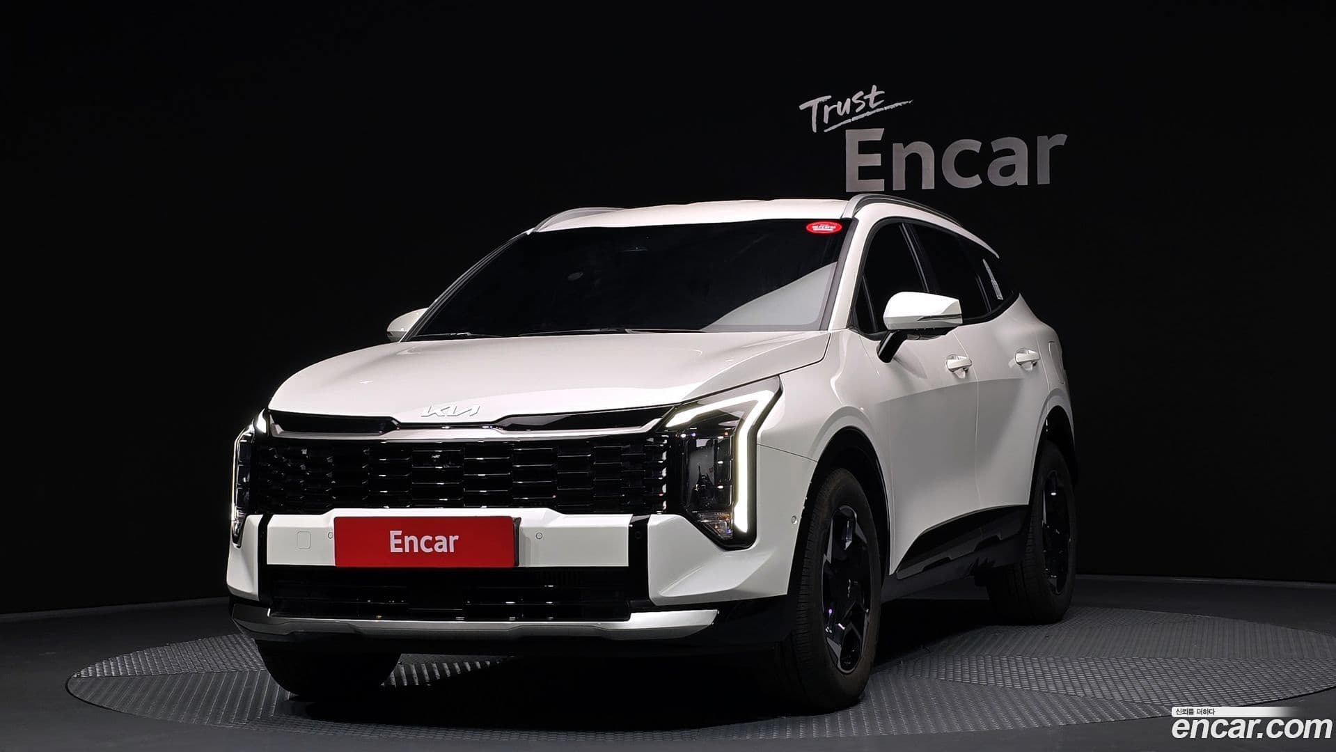 Main__Slider__Photo:Sportage Kia 2025.1-0