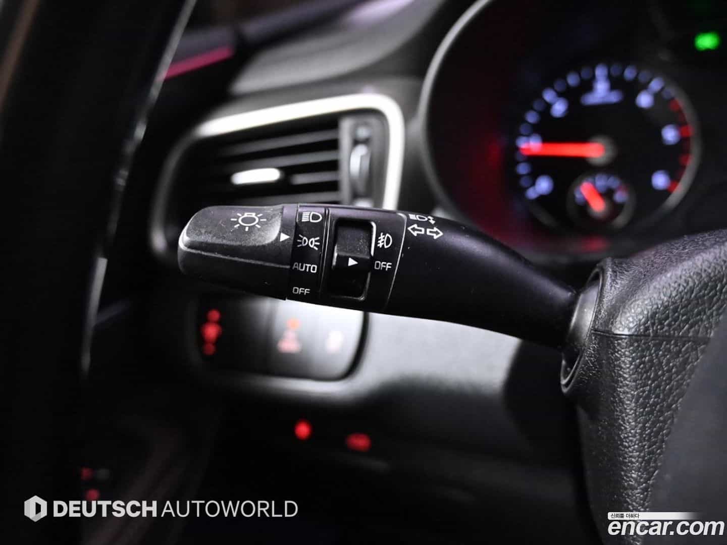 Sorento Kia 2015.0-OPTION-022