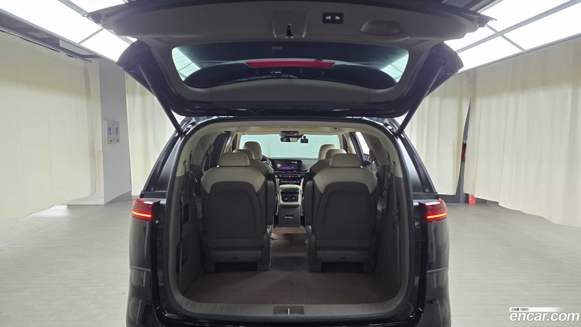 Canival Kia 2023.0-OPTION-024