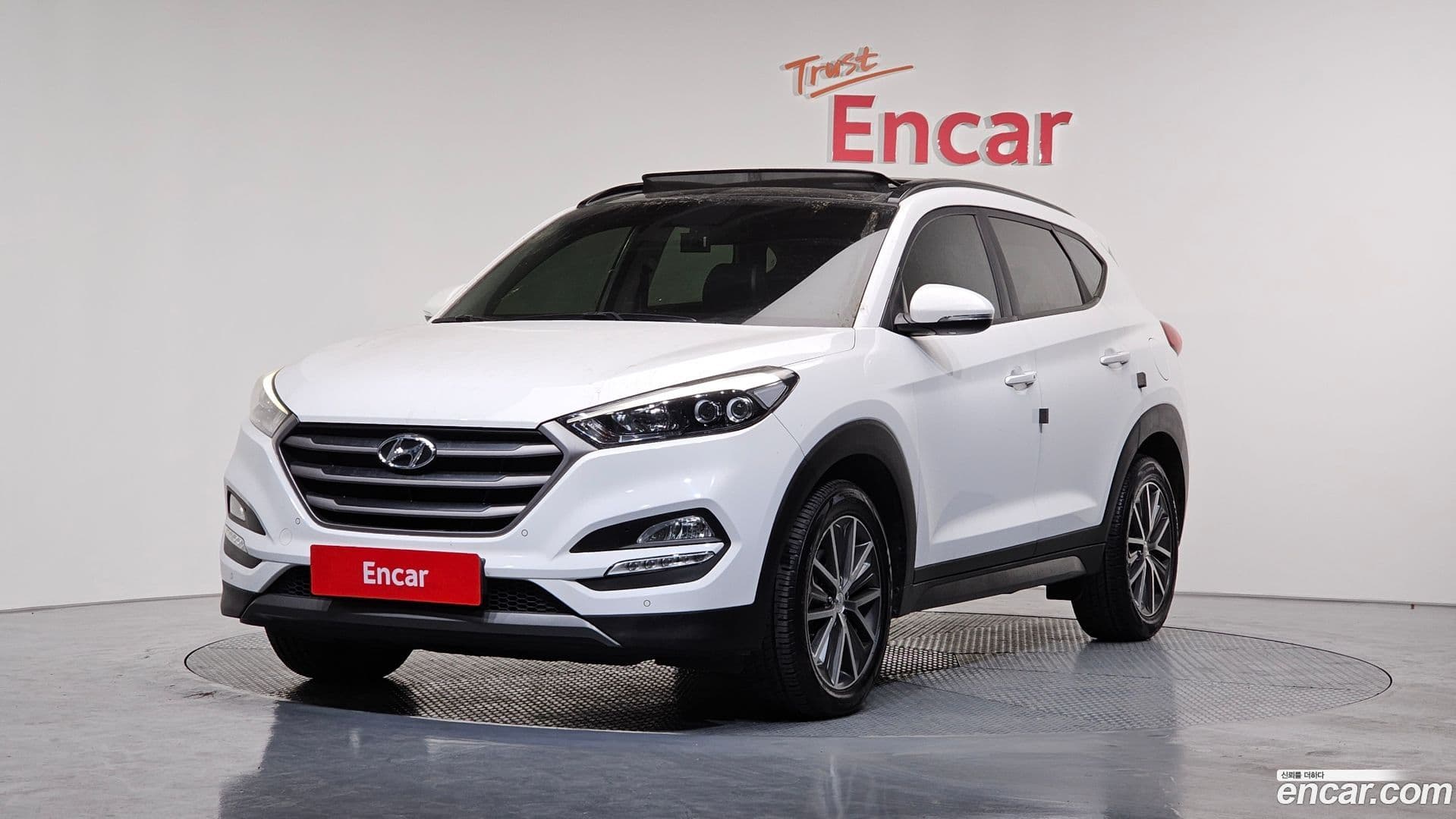 Main__Slider__Photo:Tucson Hyundai 2015.10-0