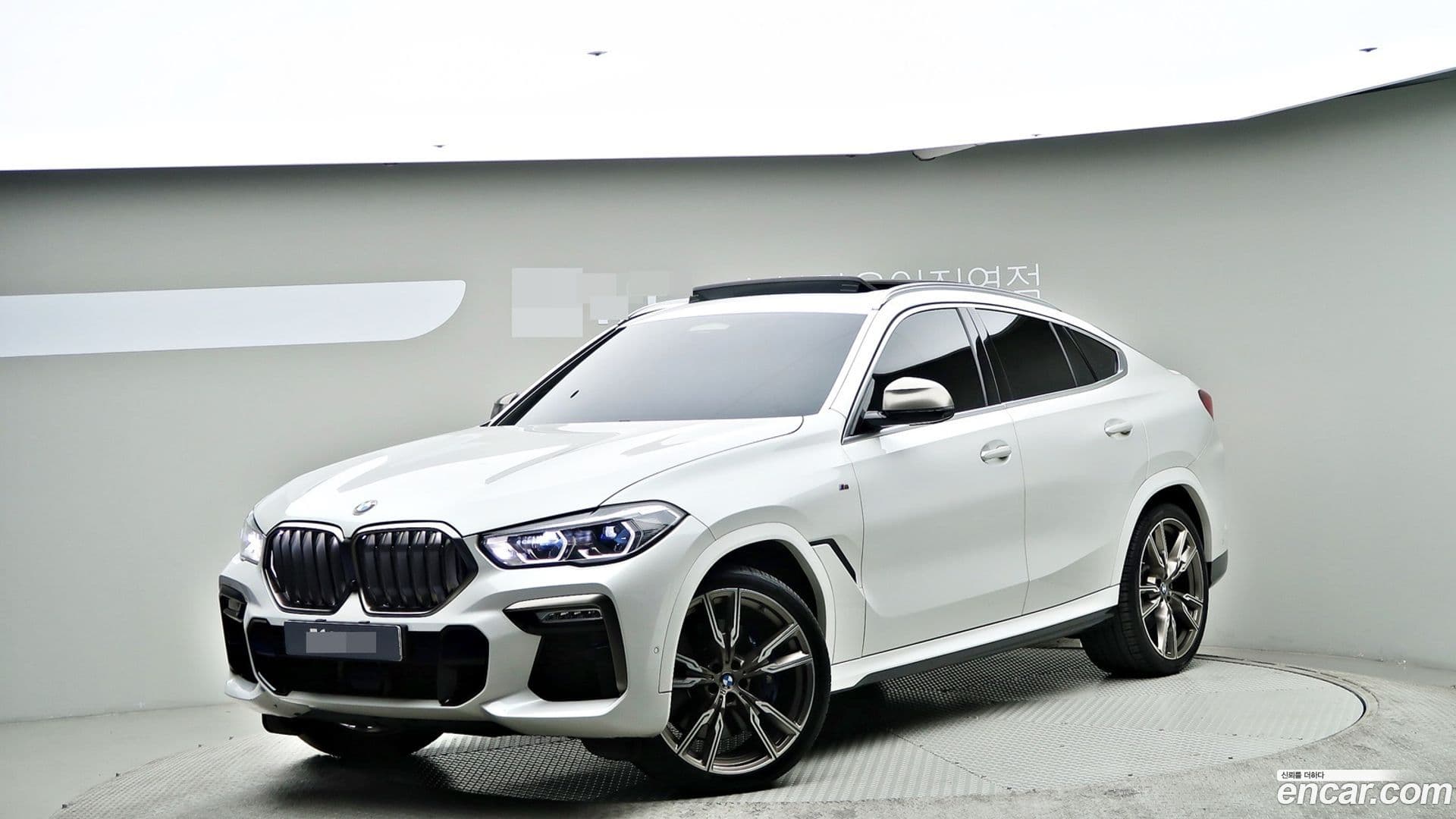 Main__Slider__Photo:X6 BMW 2021.2-0