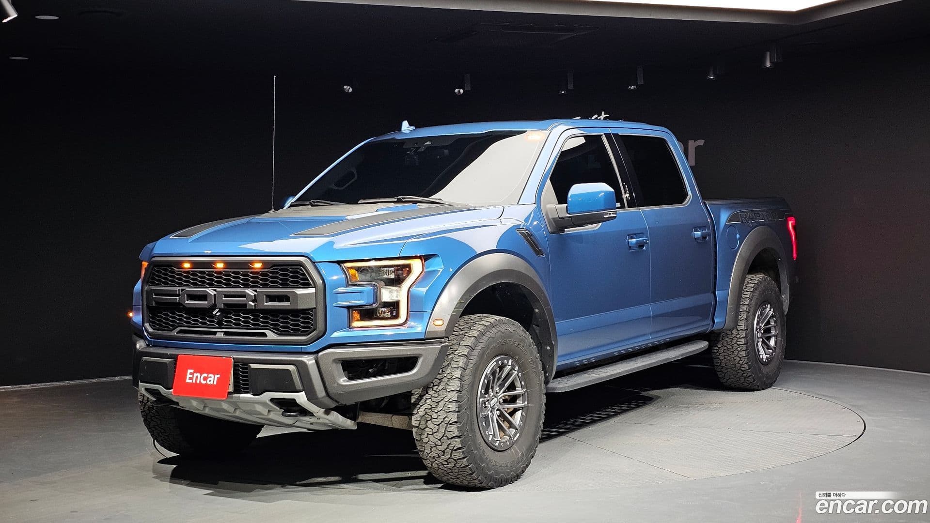 Main__Slider__Photo:F150 Ford 2019.11-0