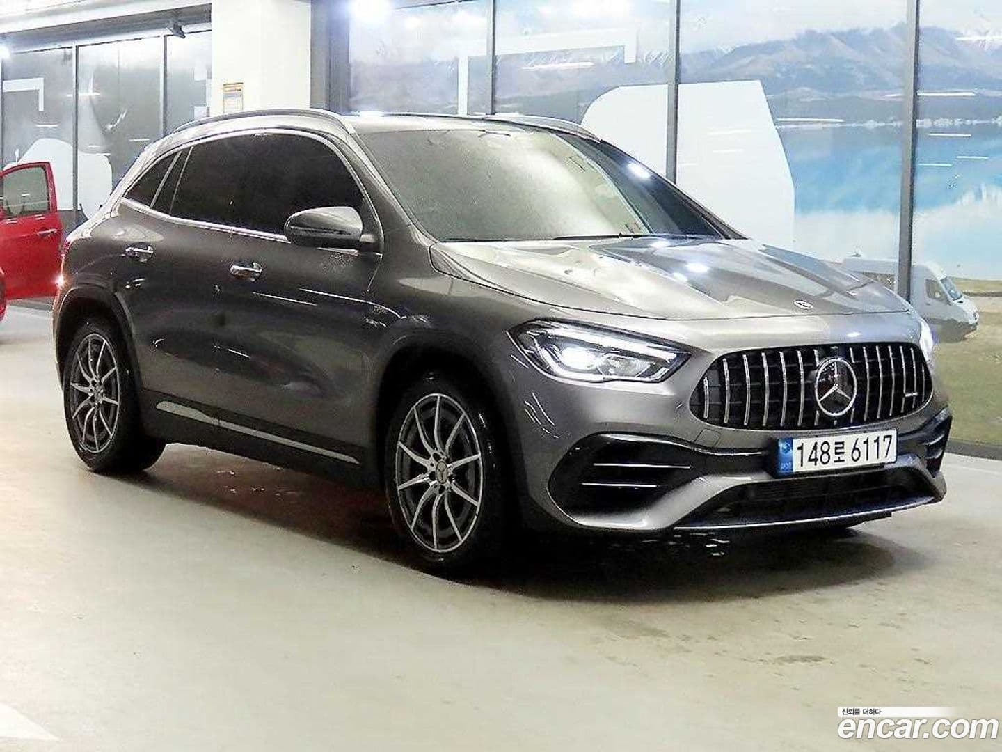 Main__Slider__Photo:GLA-Class Mercedes-Benz 2022.7-0