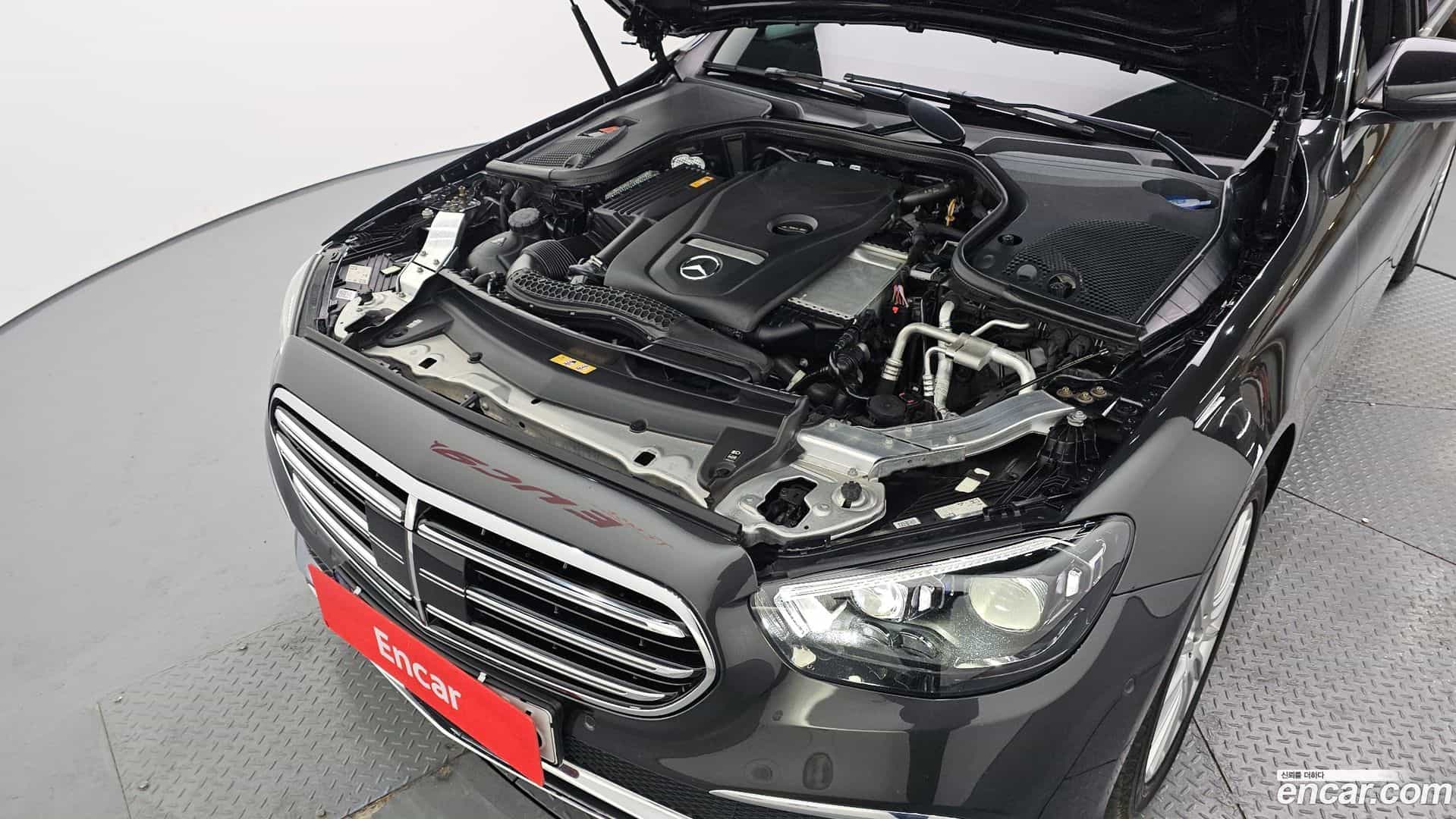 E-Class Mercedes-Benz 2020.10-INNER-006