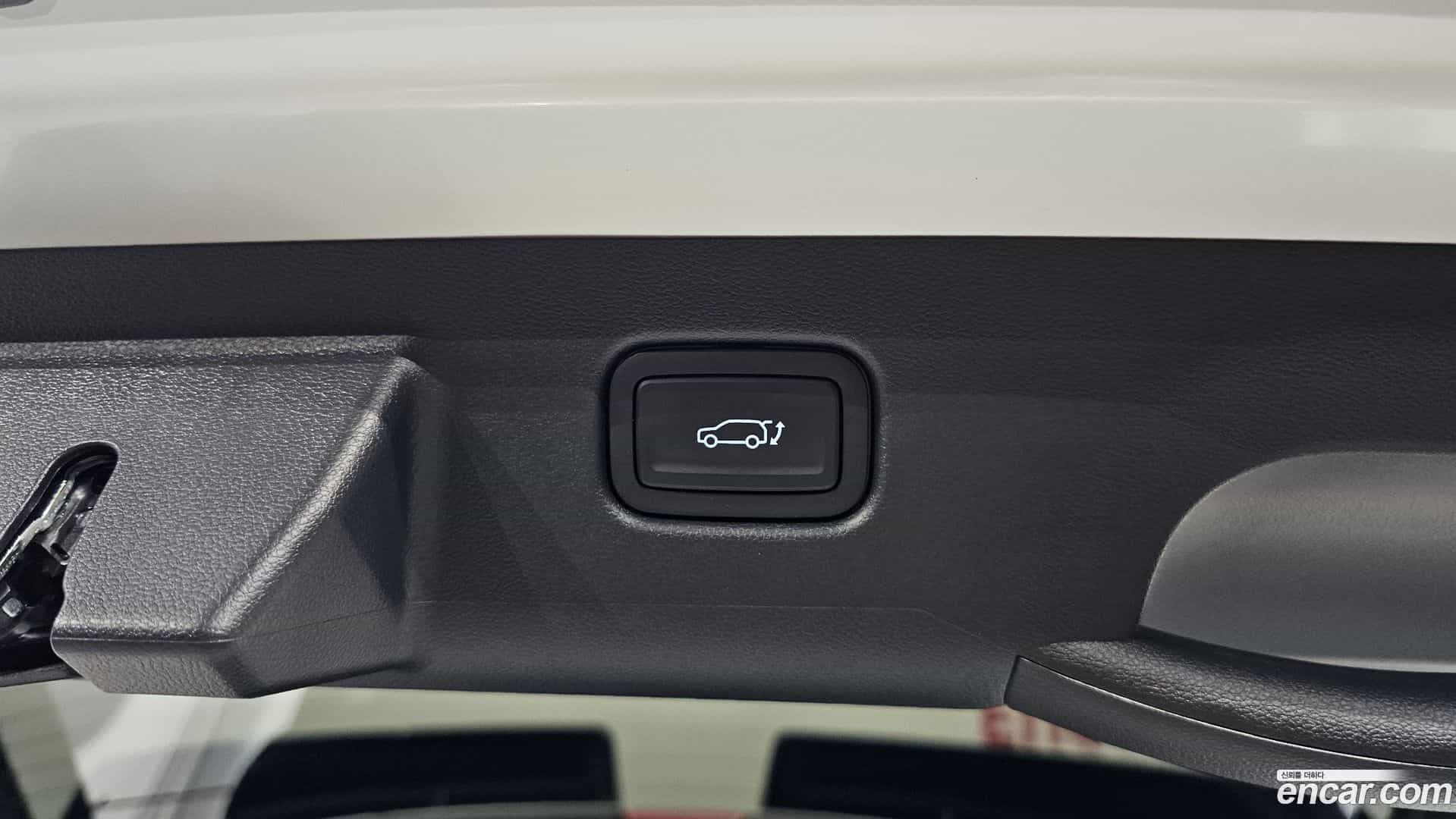 Kona Hyundai 2025.11-OPTION-024