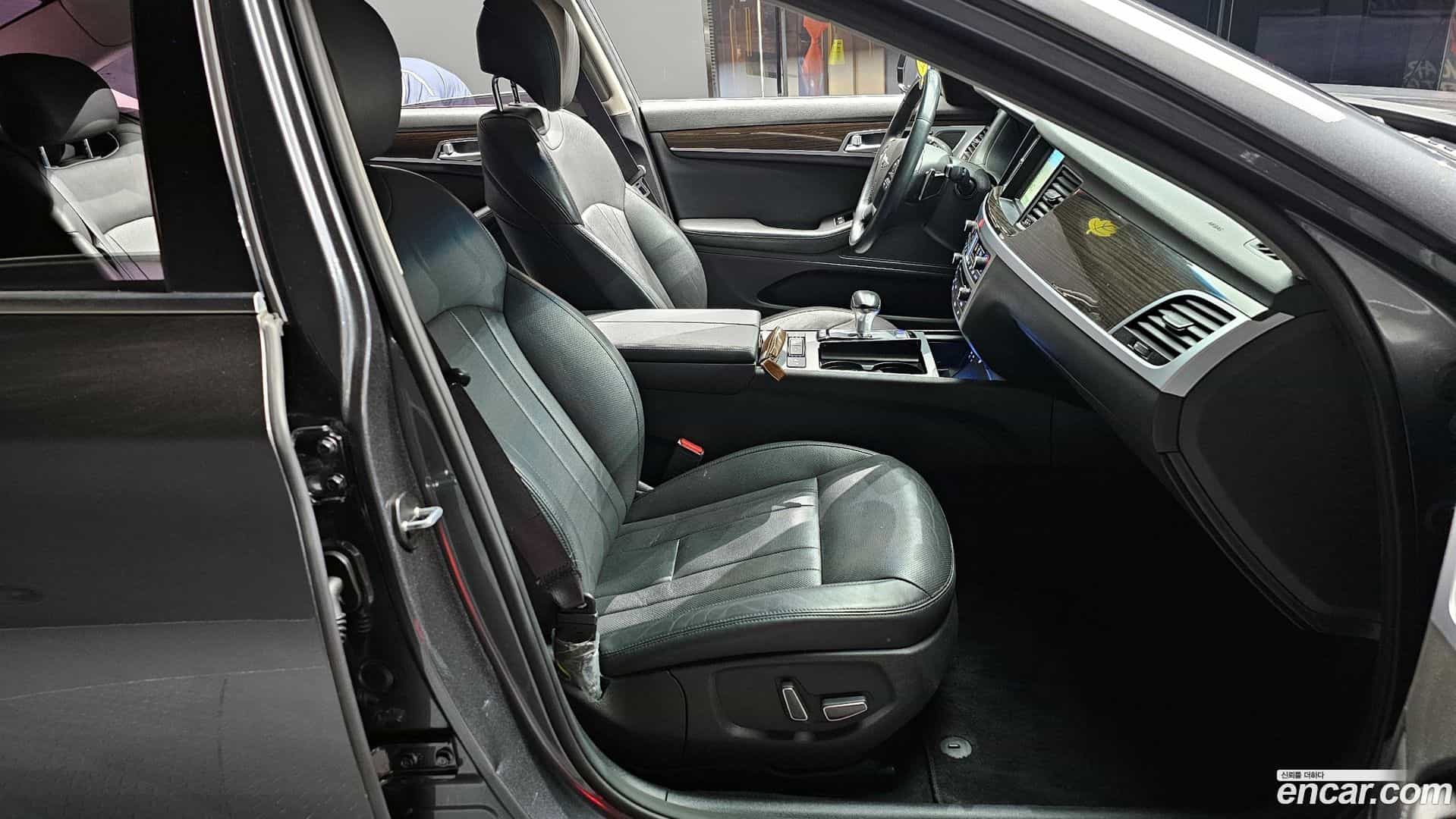 G80 Genesis 2017.8-INNER-010