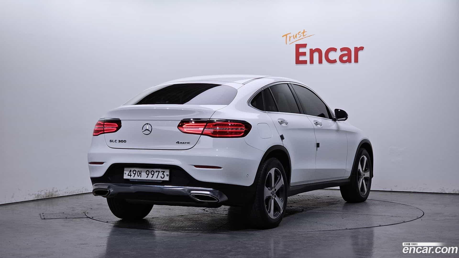 GLC-Class Mercedes-Benz 2019.3-OUTER-002