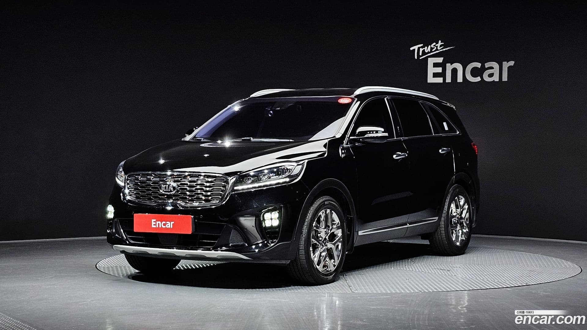 Main__Slider__Photo:Sorento Kia 2019.2-0