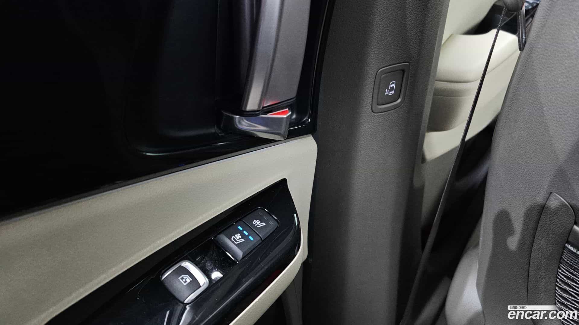 Canival Kia 2020.9-OPTION-023