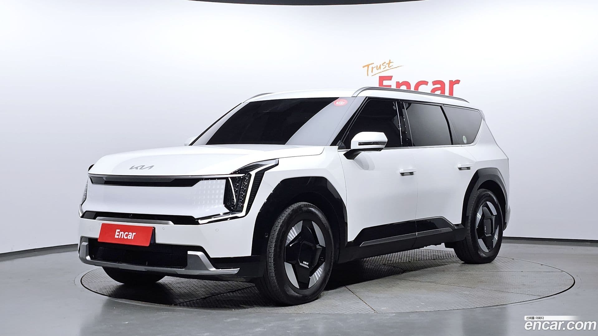 Main__Slider__Photo:EV9 Kia 2023.6-0