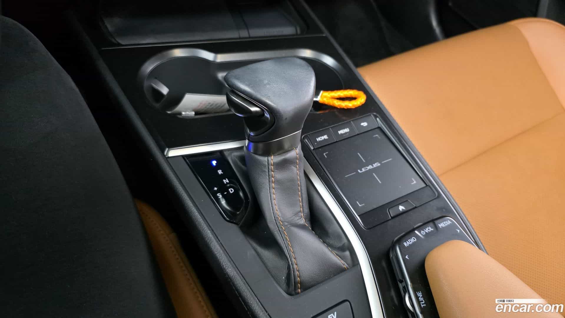 UX Lexus 2019.3-INNER-009