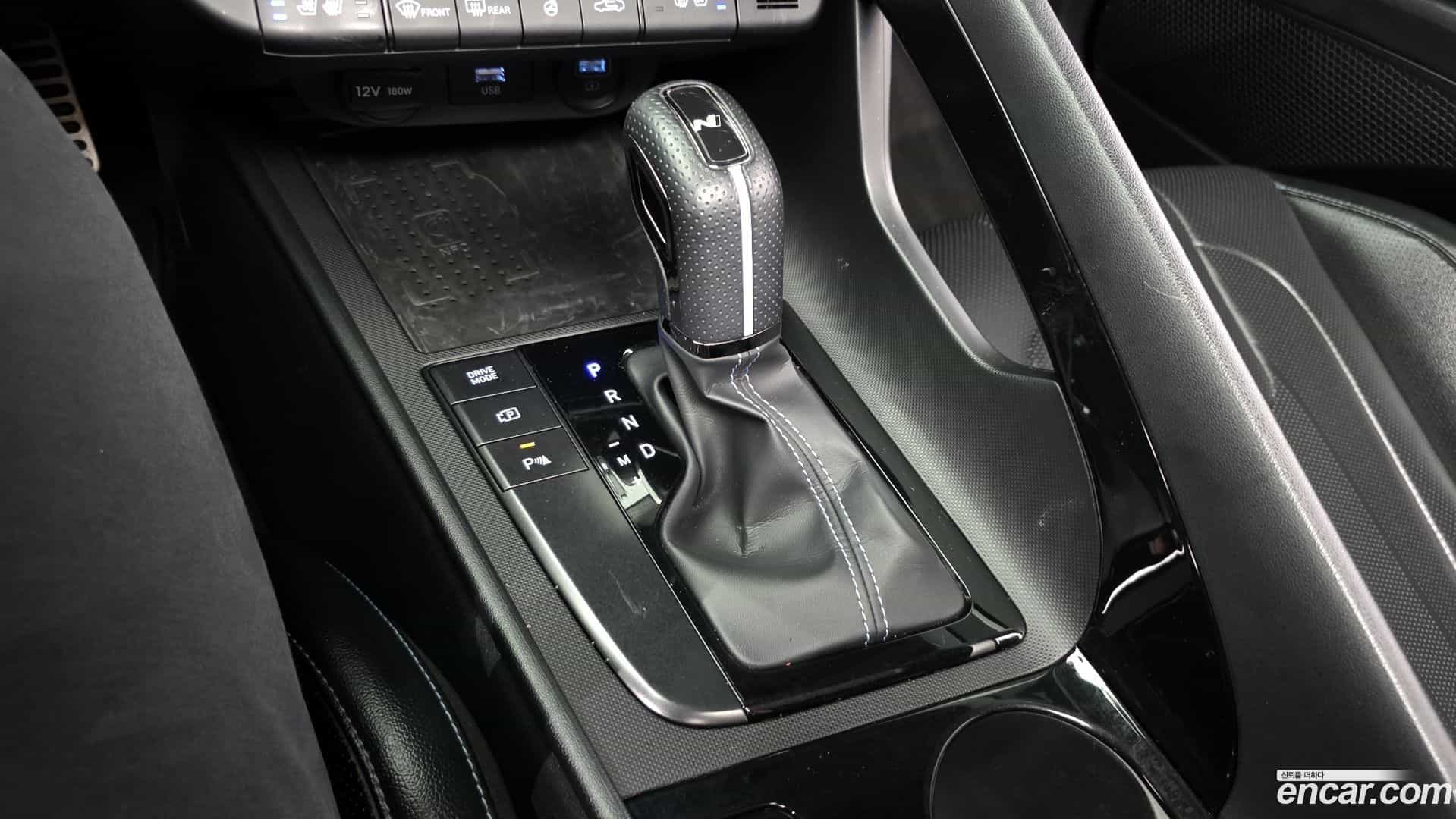 AVANTE Hyundai 2021.10-INNER-009