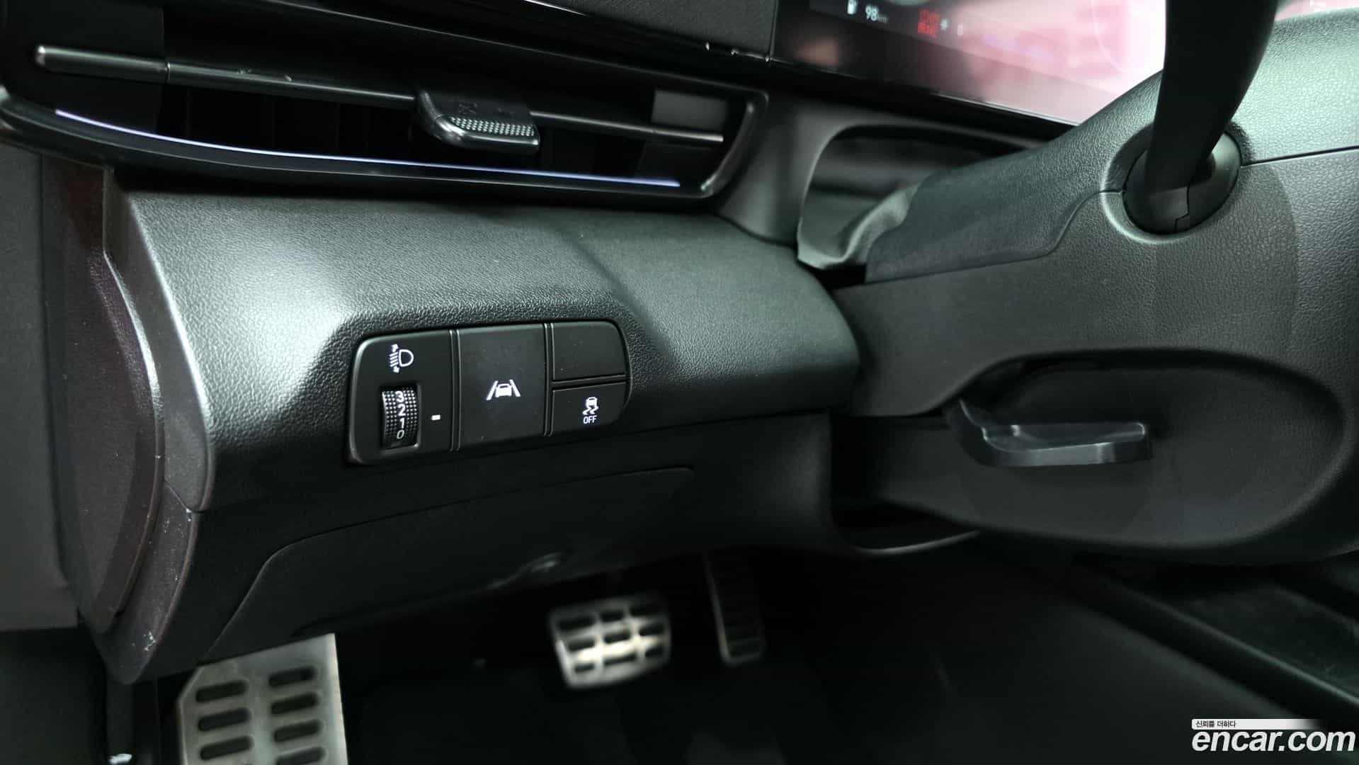 AVANTE Hyundai 2021.10-OPTION-018