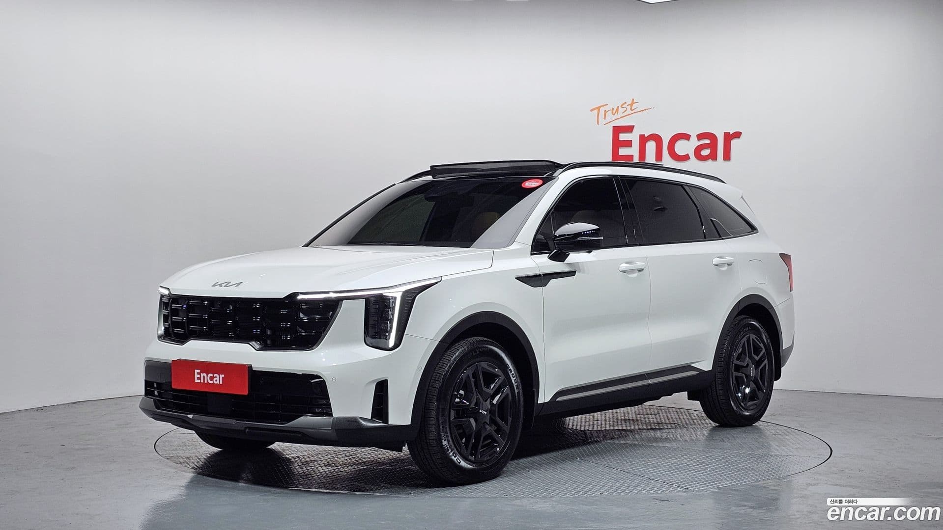 Main__Slider__Photo:Sorento Kia 2023.11-0