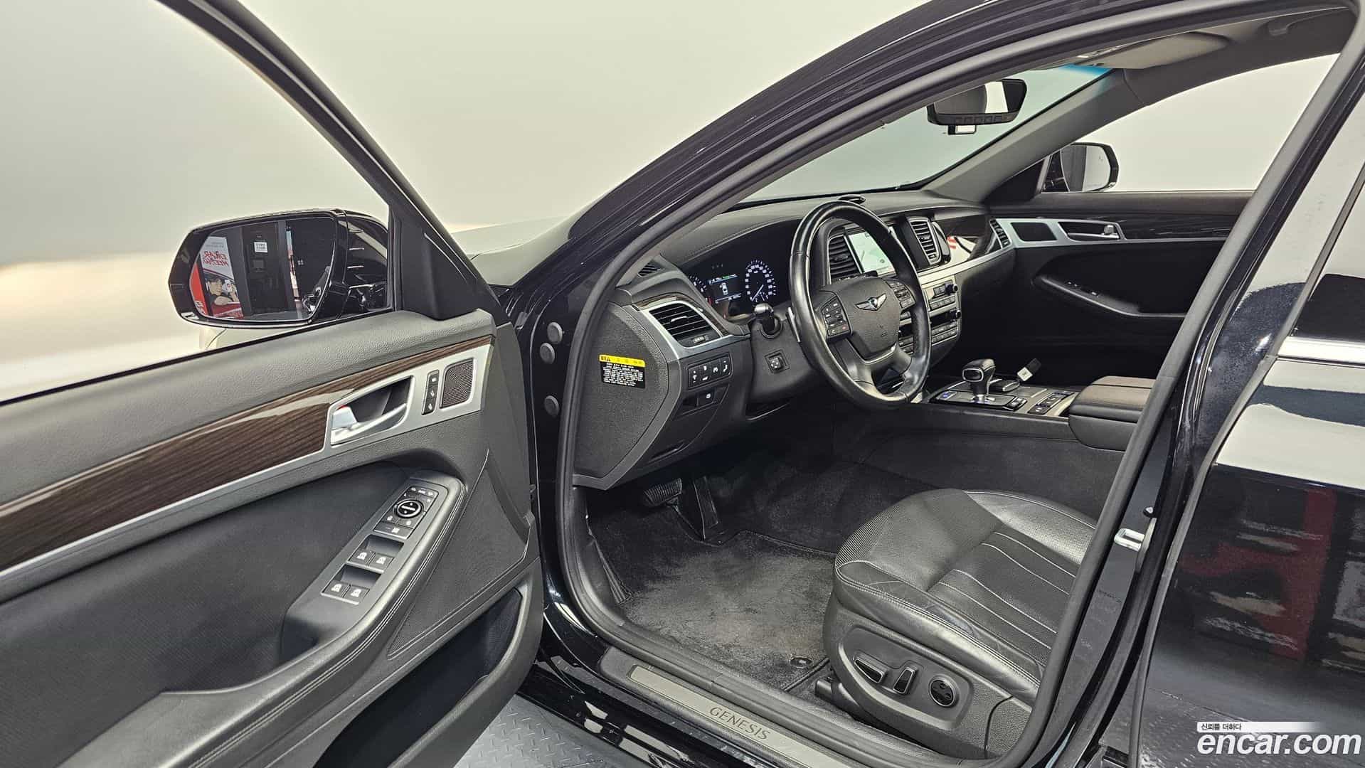 G80 Genesis 2019.9-INNER-010