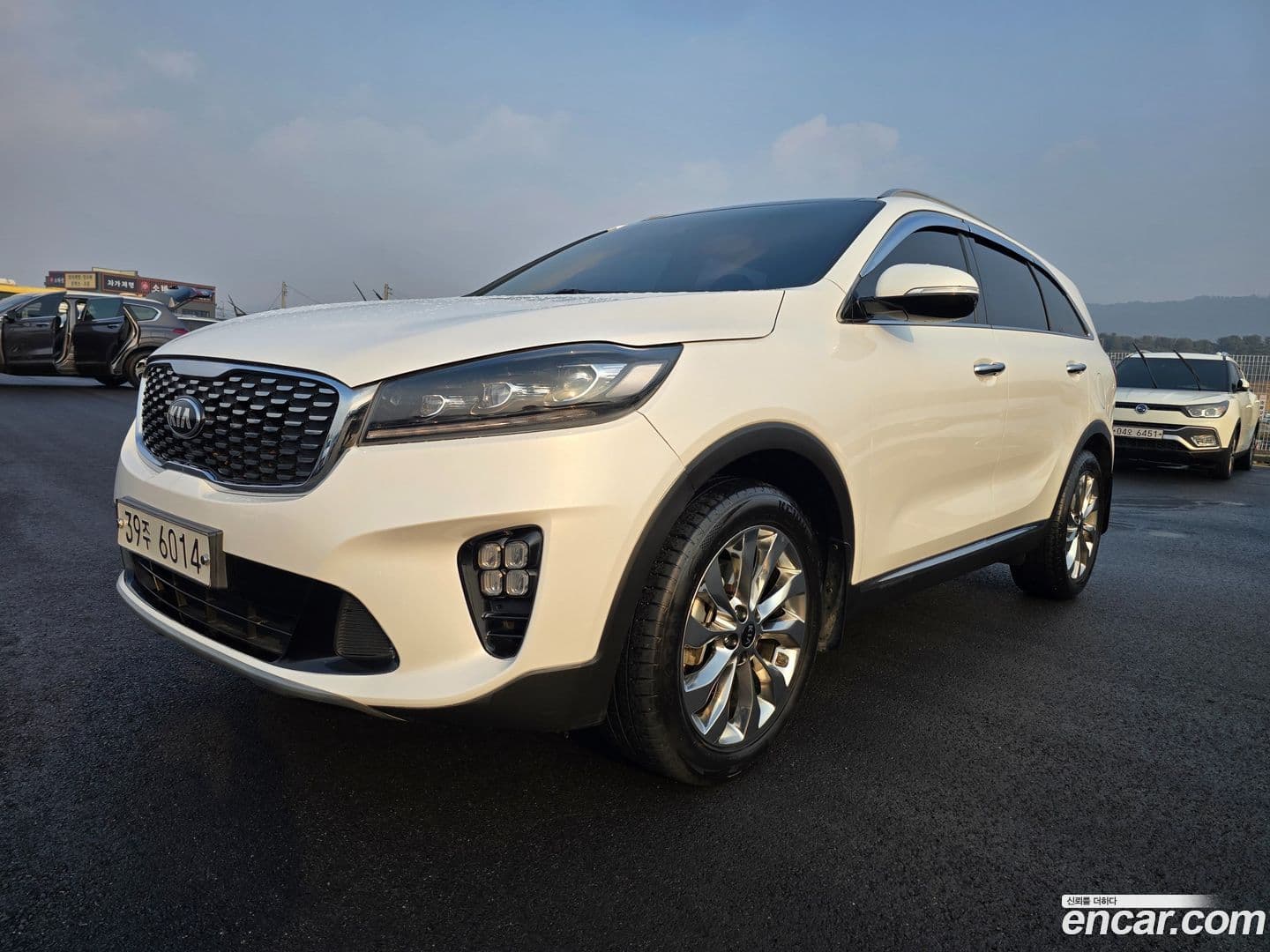 Main__Slider__Photo:Sorento Kia 2018.3-0