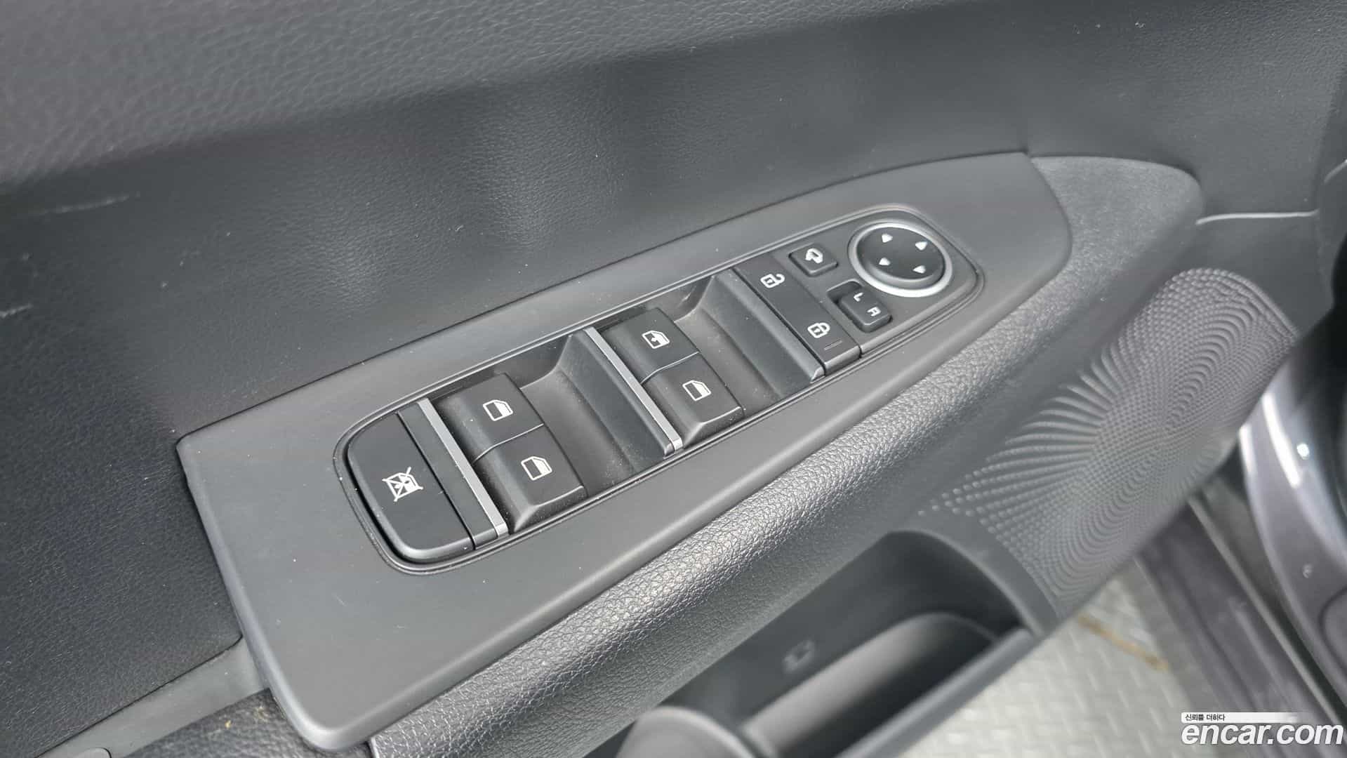 K3 Kia 2023.10-OPTION-016