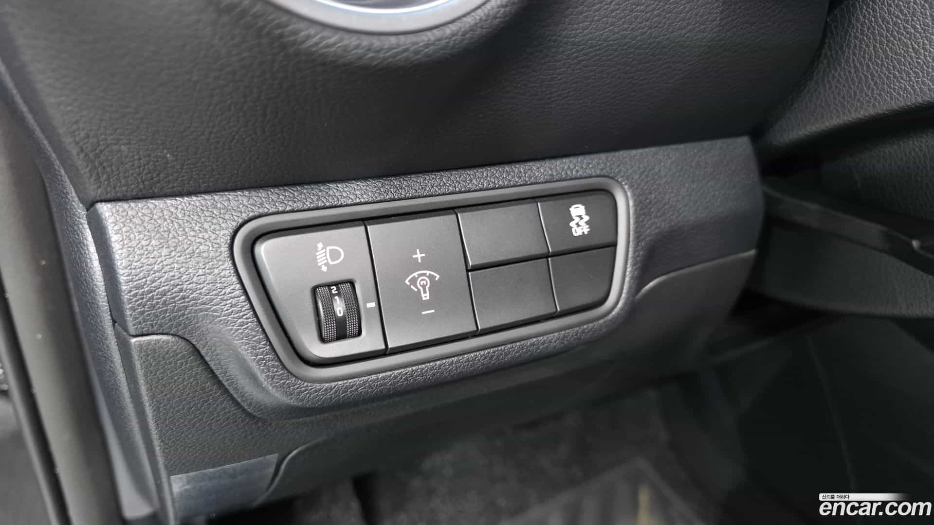 K3 Kia 2023.10-OPTION-017