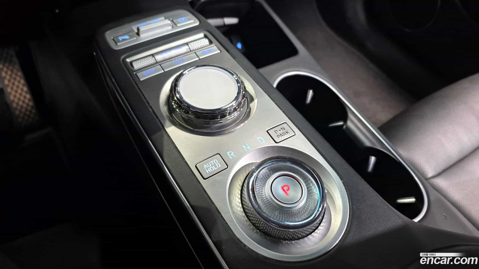 GV70 Genesis 2021.11-INNER-009