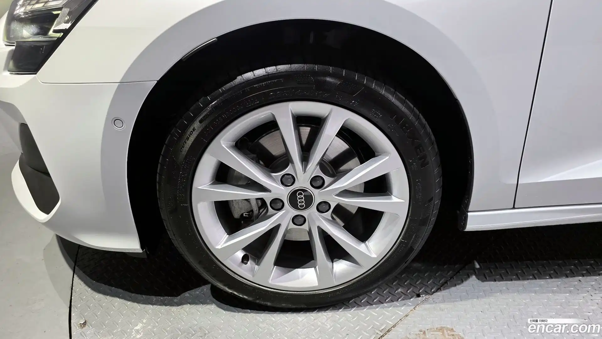 A3 Audi 2025.4-OUTER-005