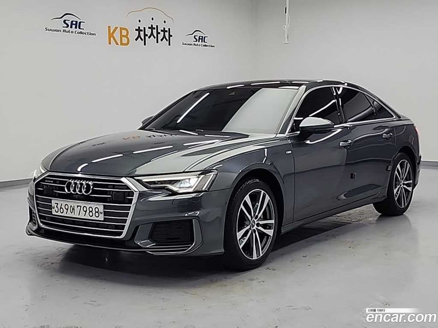 Main__Slider__Photo:A6 Audi 2019.10-0