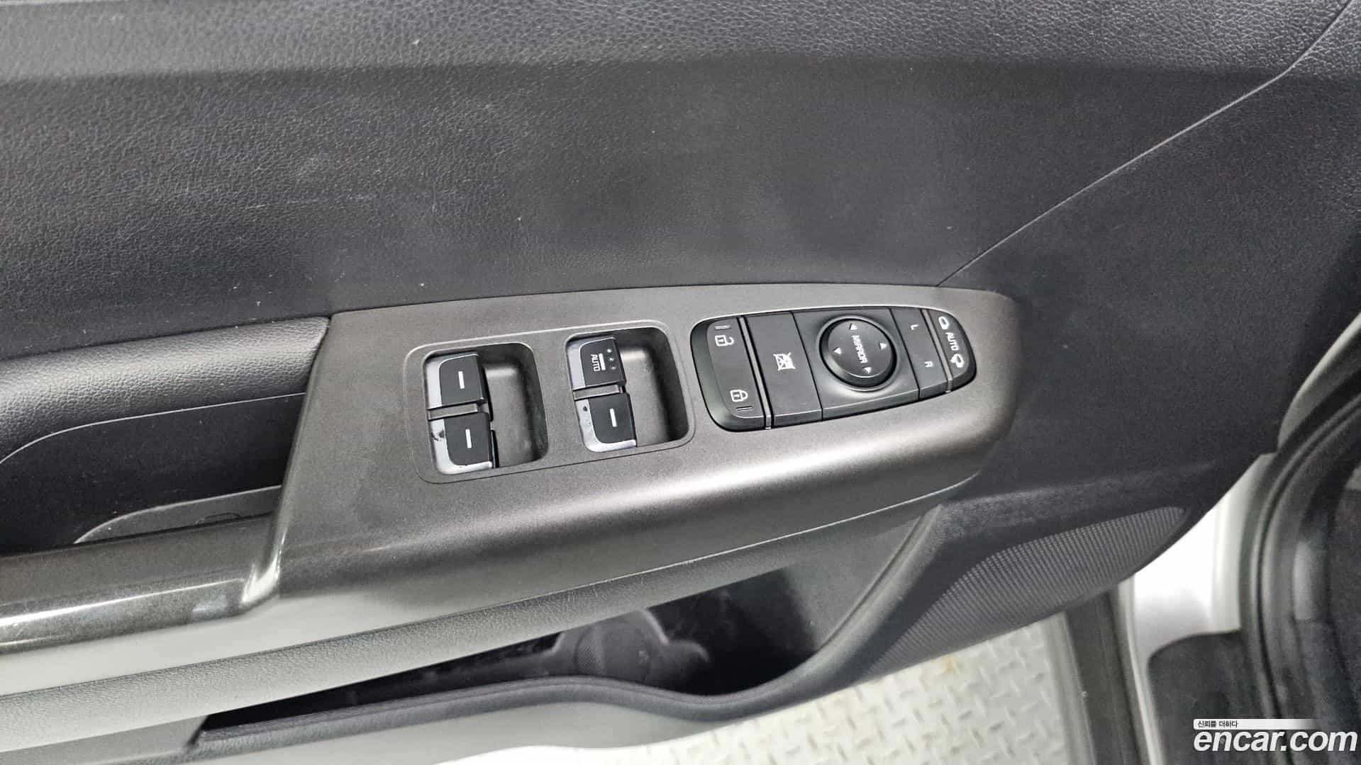 Sportage Kia 2016.4-OPTION-021