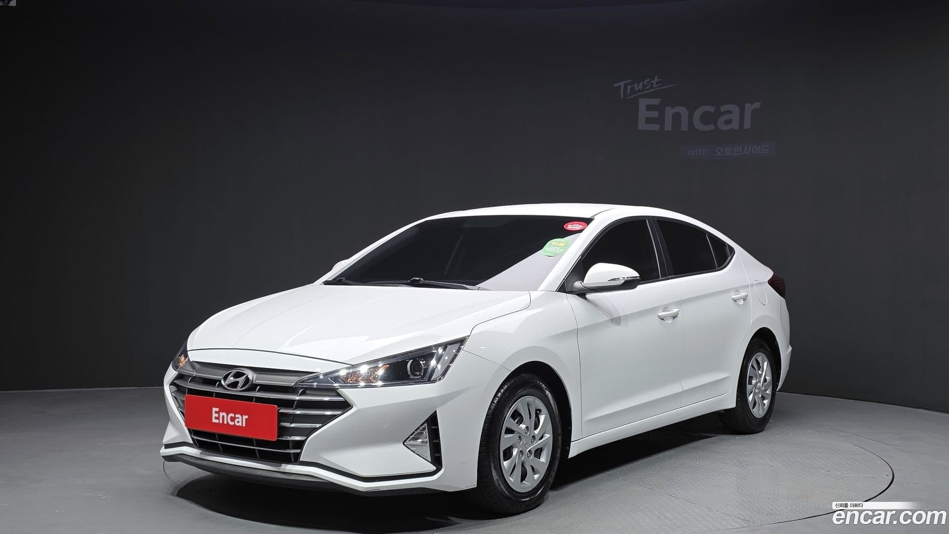 Main__Slider__Photo:AVANTE Hyundai 2019.11-0