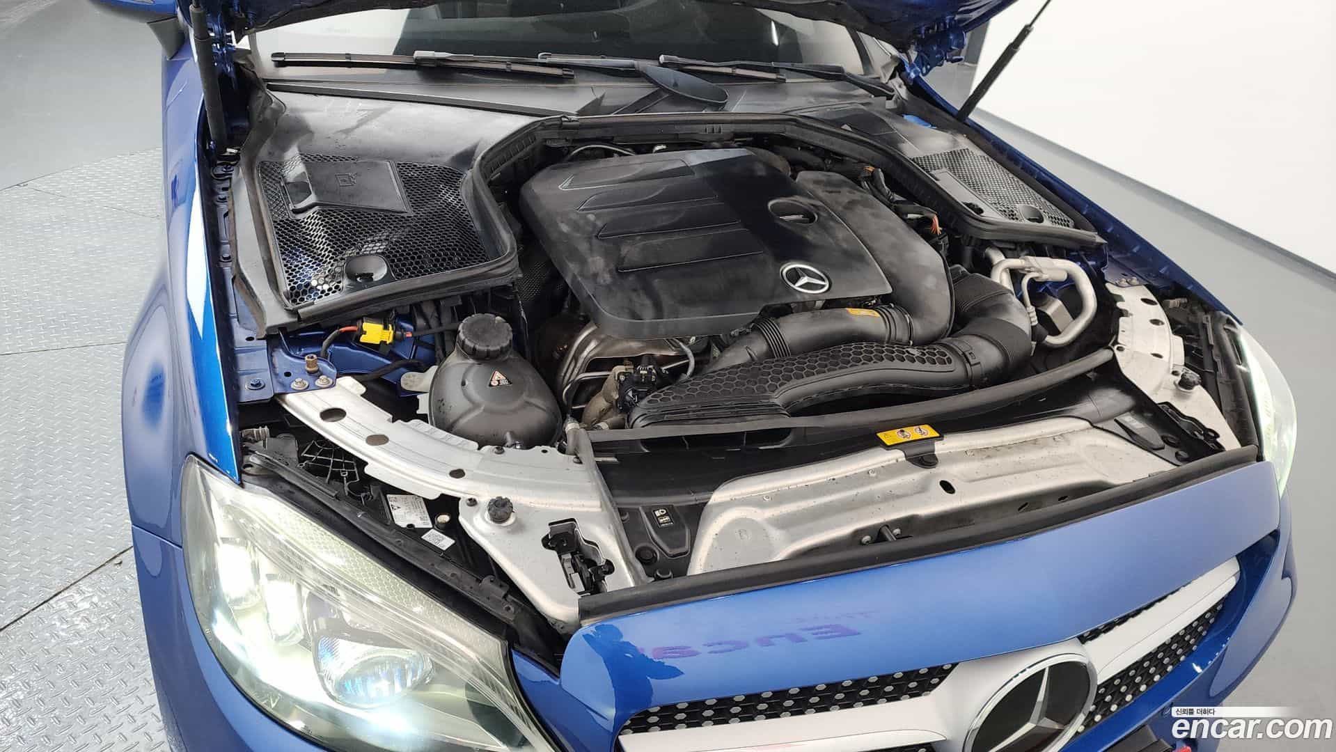 C-Class Mercedes-Benz 2022.4-INNER-006