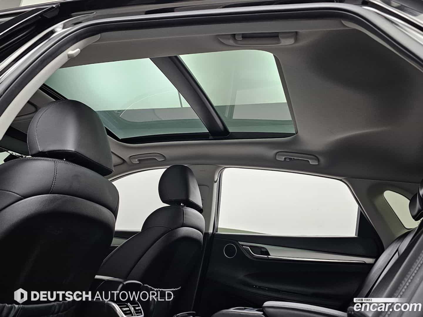 Grandeur Hyundai 2021.10-OPTION-023