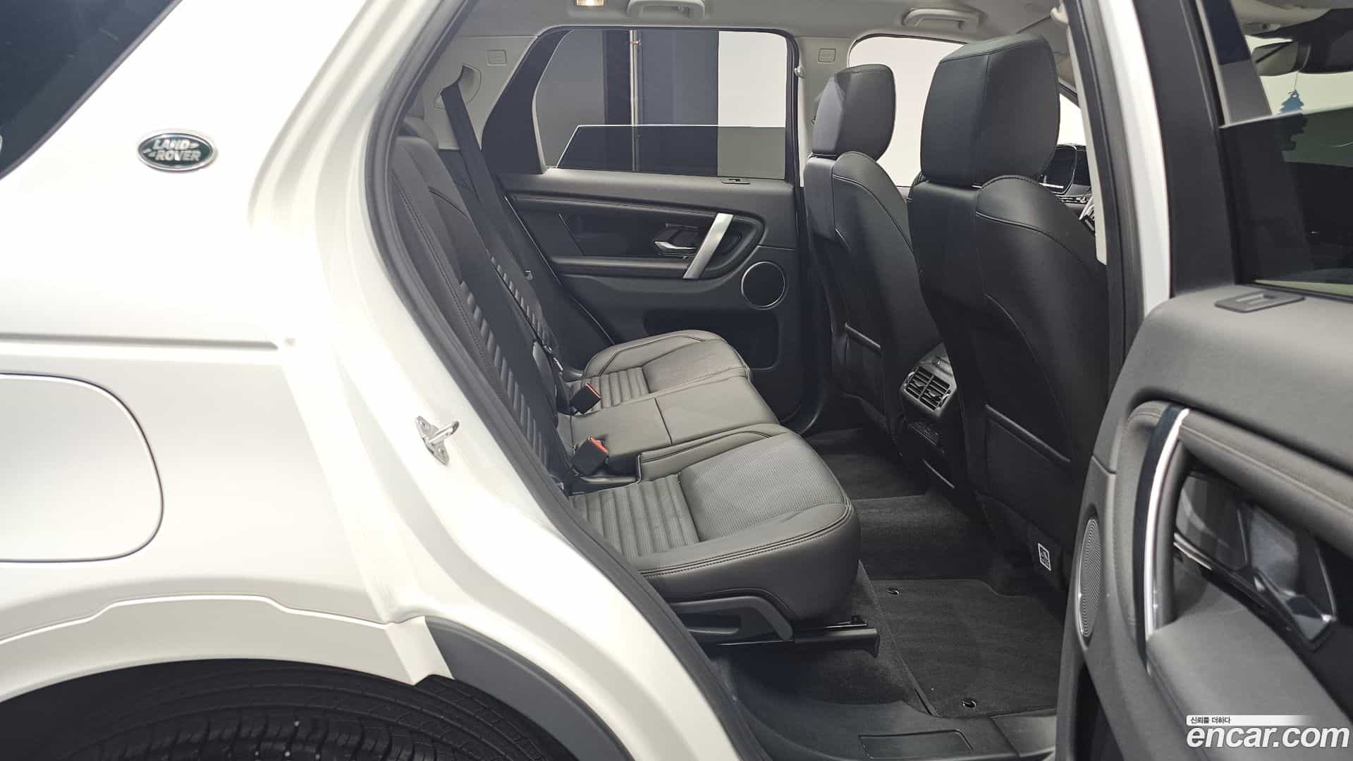 Discovery Sport Land Rover 2024.8-OPTION-016