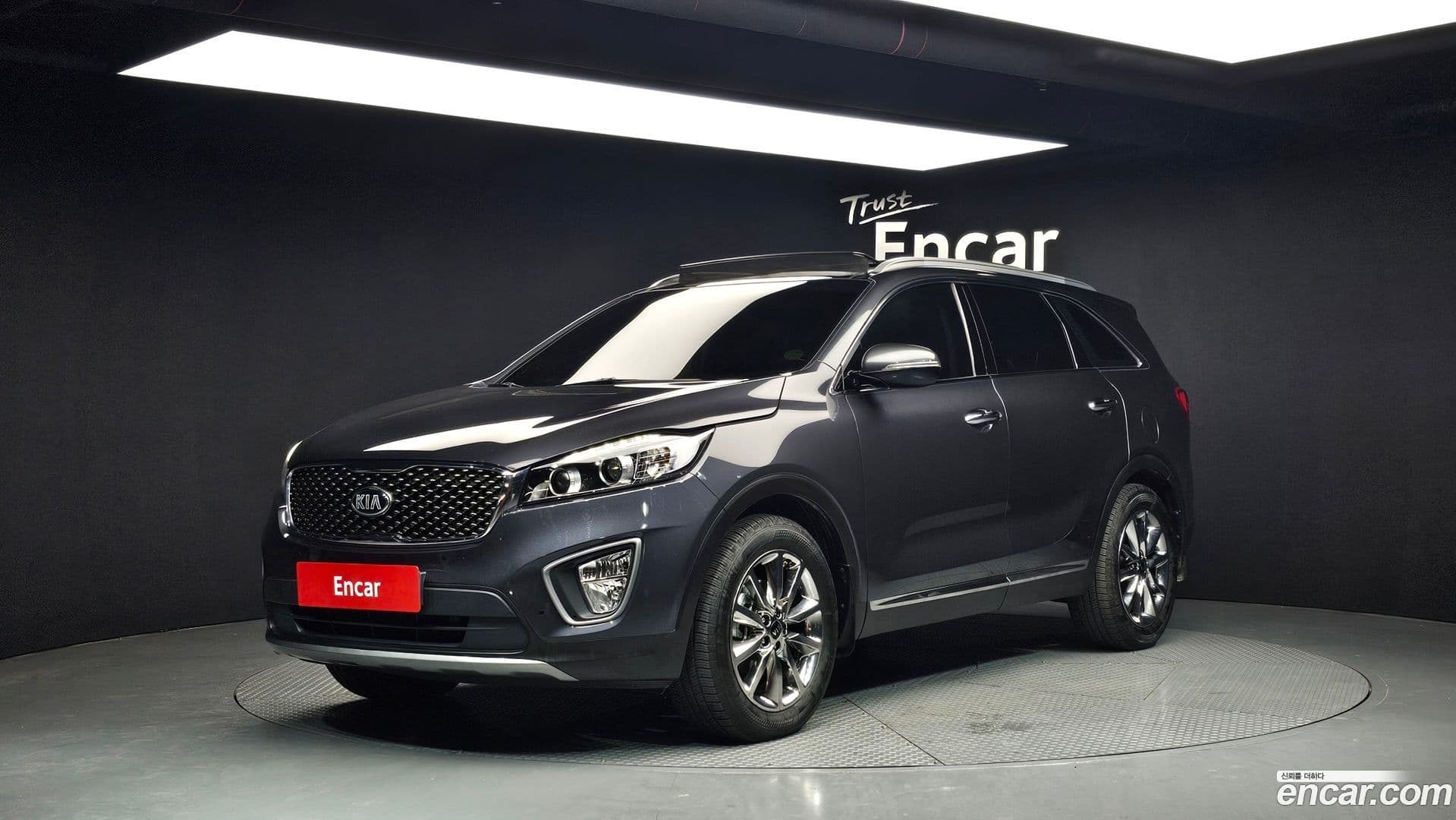 Main__Slider__Photo:Sorento Kia 2015.1-0