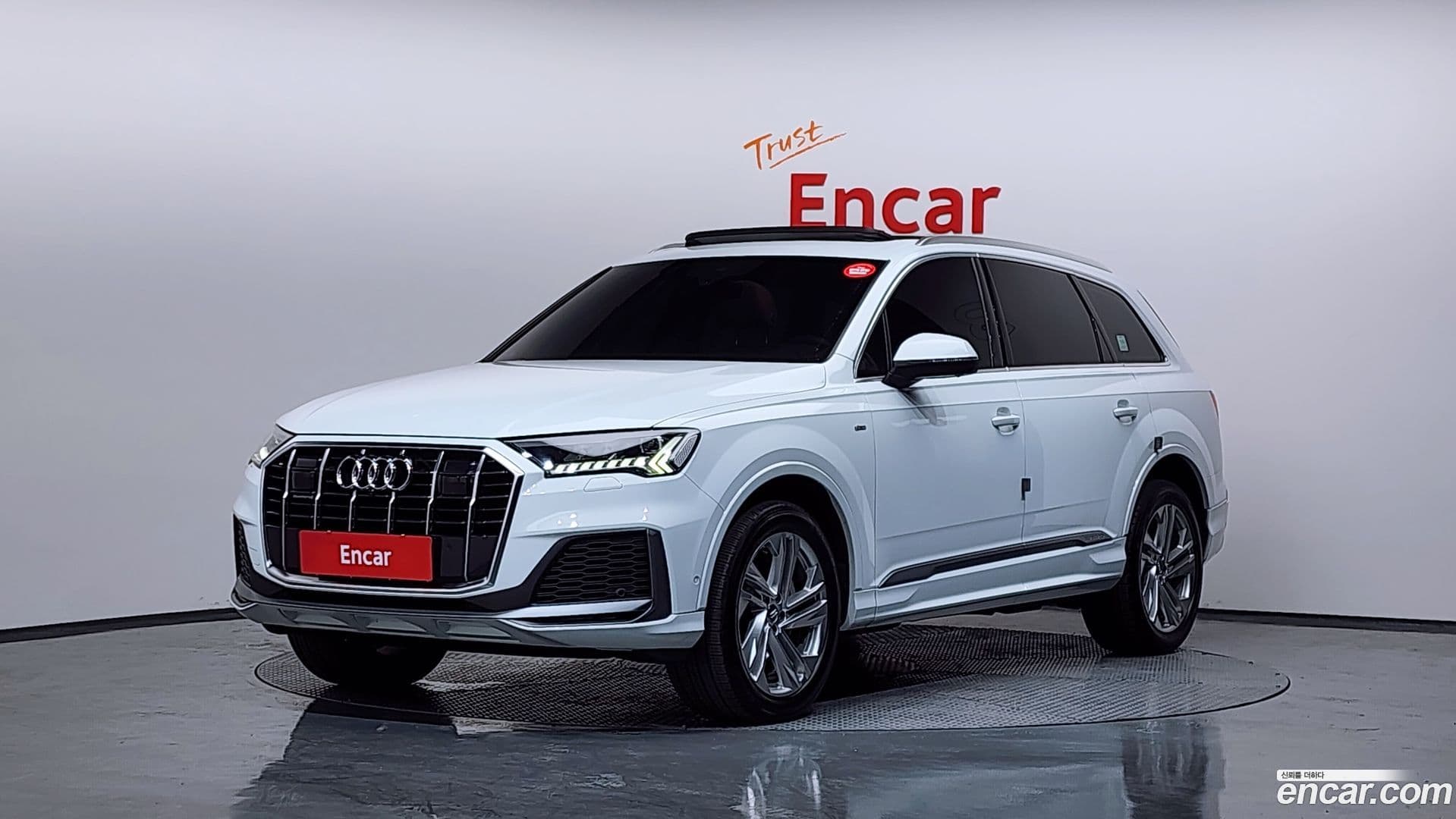 Main__Slider__Photo:Q7 Audi 2020.11-0