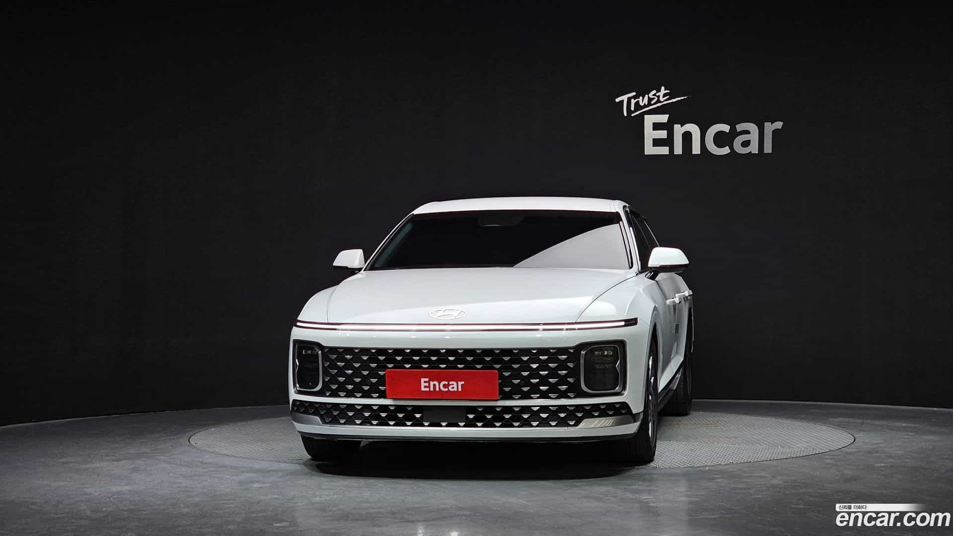 Grandeur Hyundai 2023.10-OUTER-003