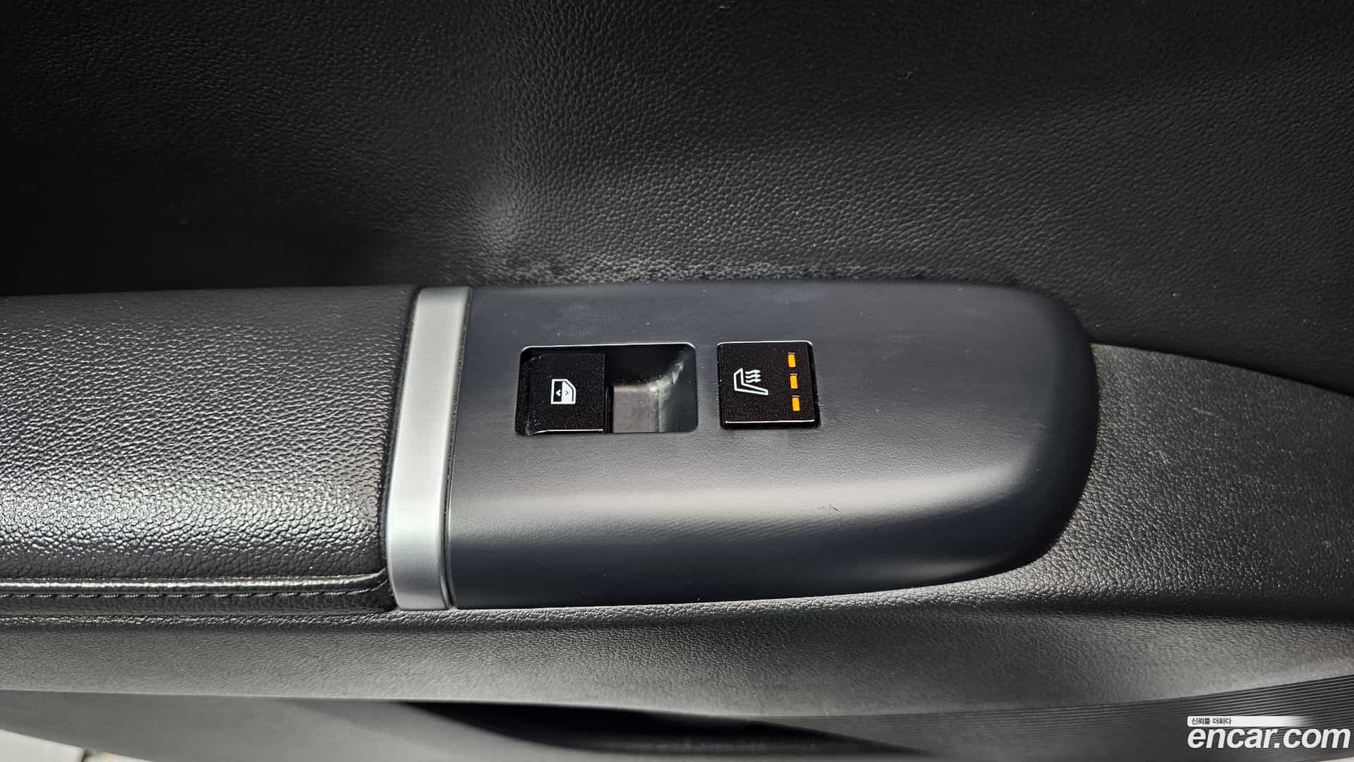 Grandeur Hyundai 2023.10-OPTION-024
