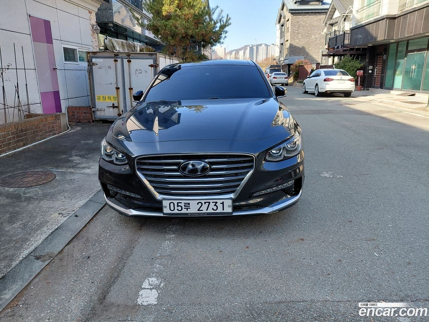 Main__Slider__Photo:Grandeur Hyundai 2017.3-0