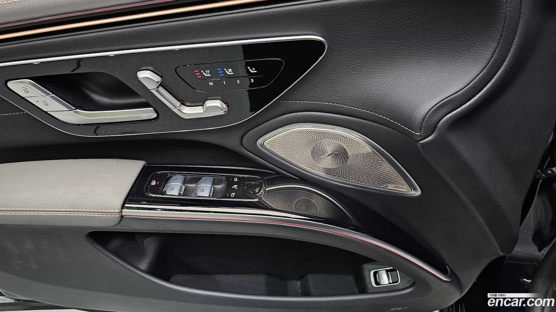 EQS Mercedes-Benz 2022.9-OPTION-023