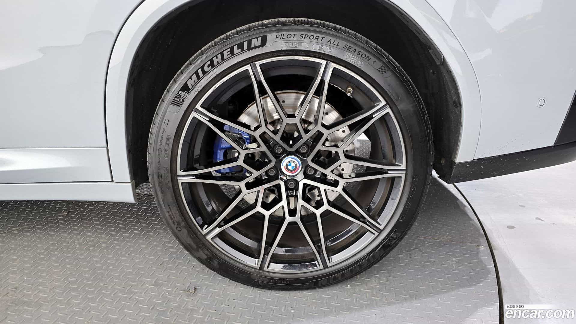 X4M BMW 2023.6-OUTER-005