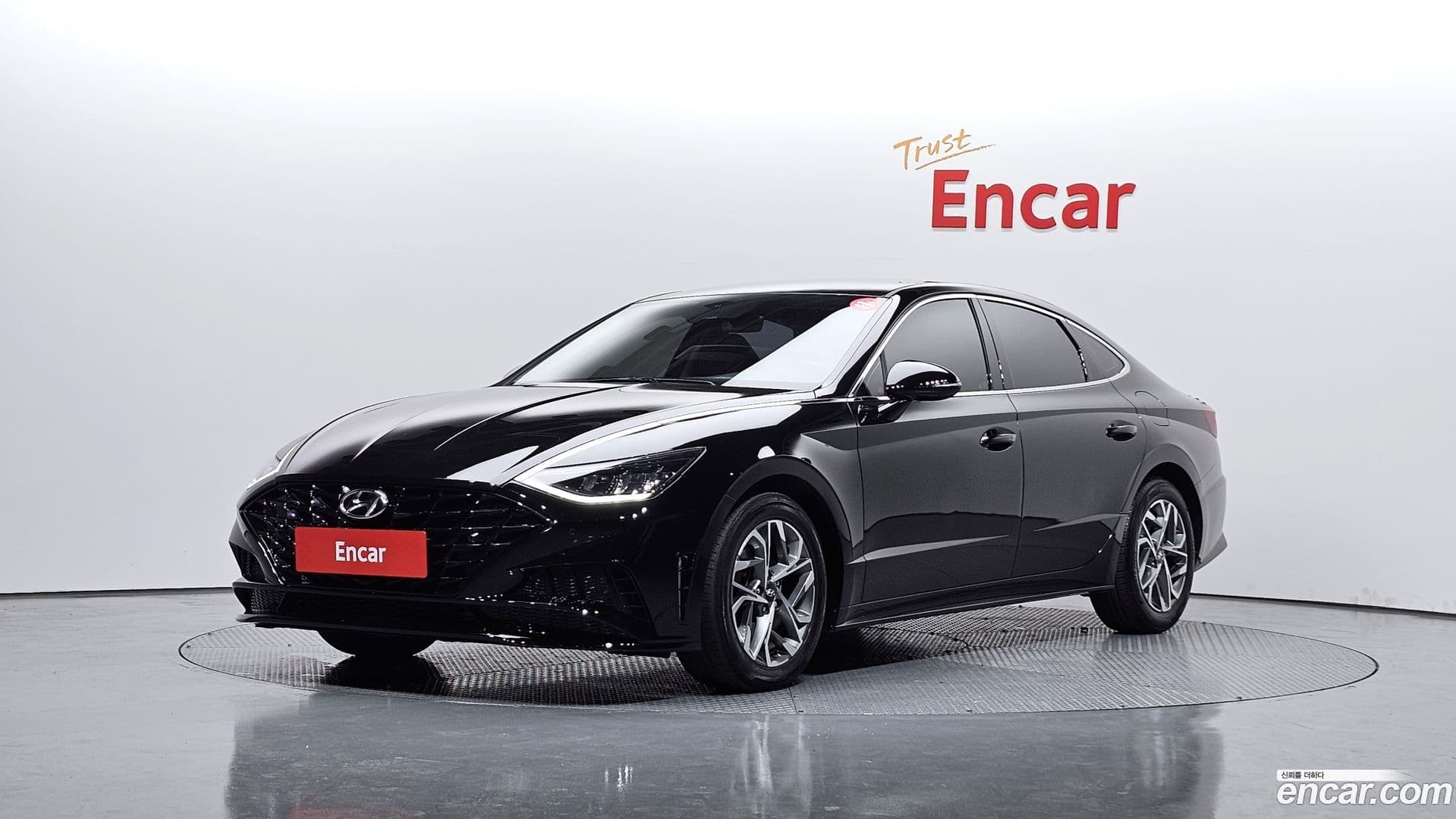 Main__Slider__Photo:Sonata Hyundai 2021.8-0
